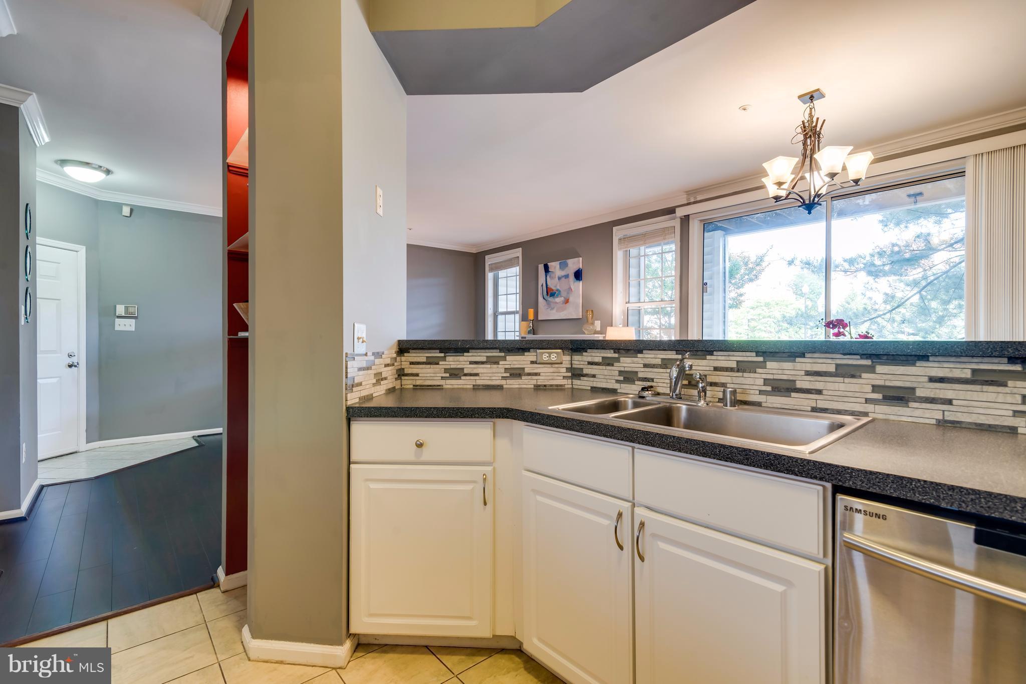 ETON SQUARE - Residential