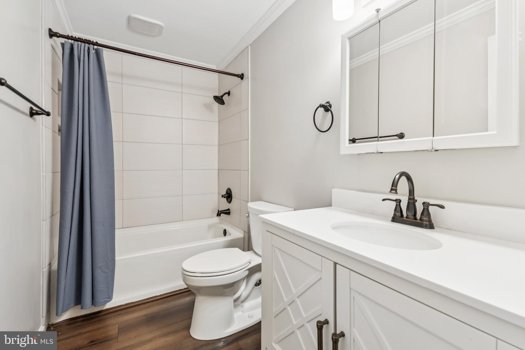 LOCUST GROVE - Residential