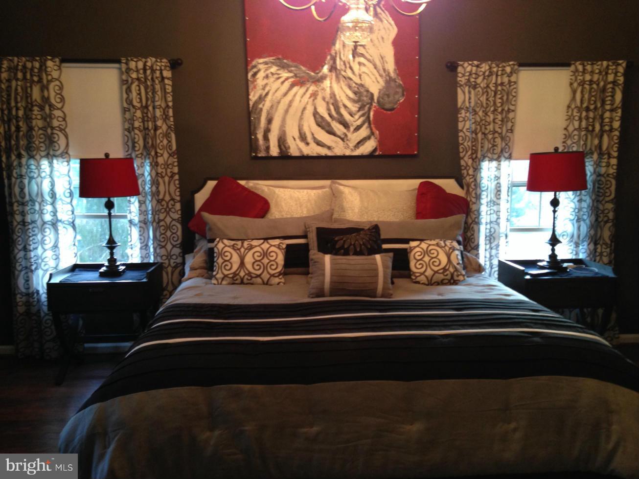 FOXHALL FARM - Residential