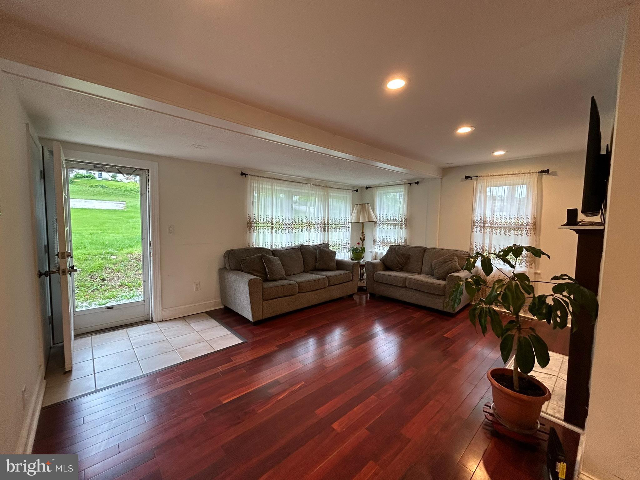59 NORTHWOOD ROAD