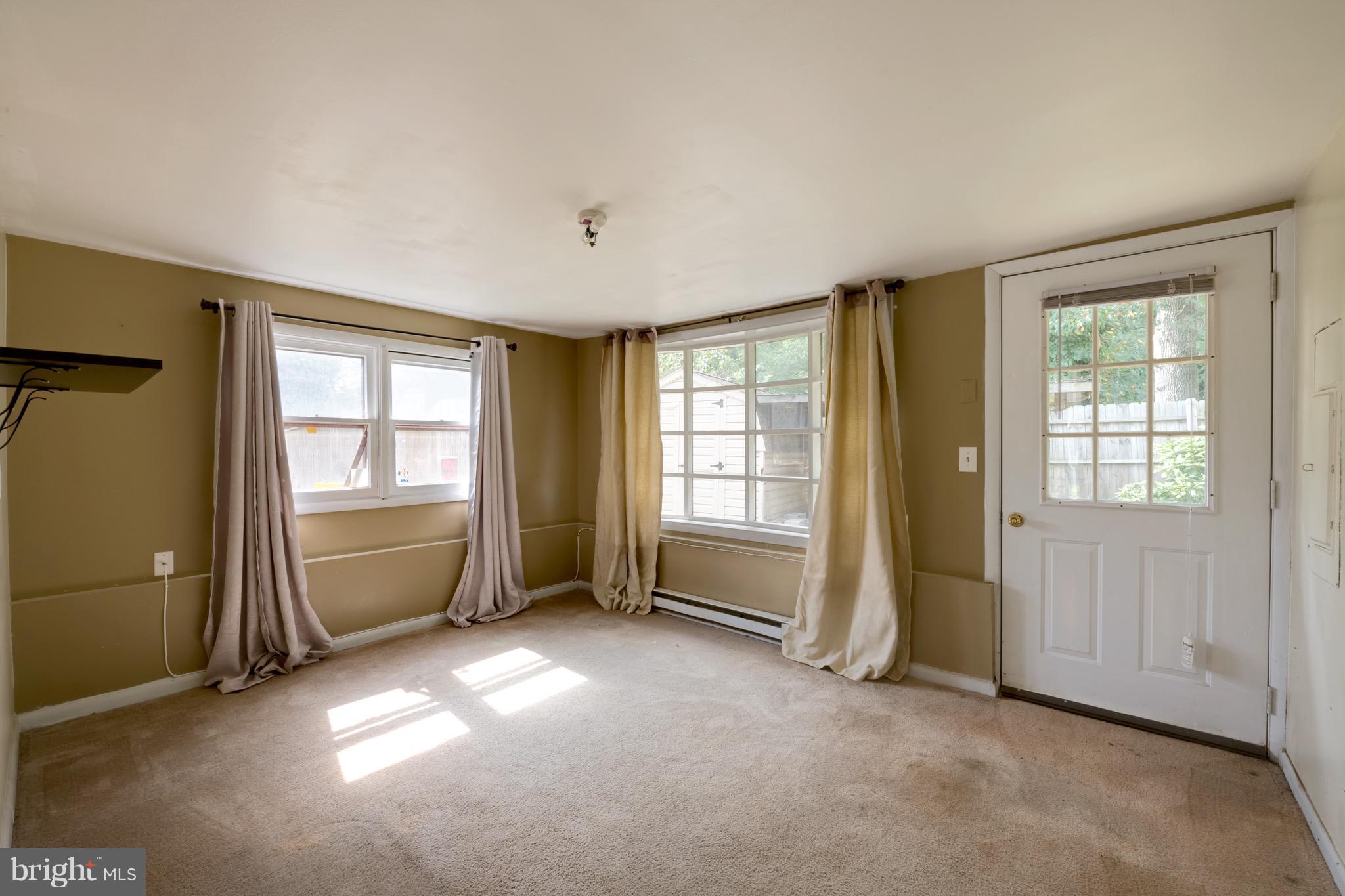 SELBY HEIGHTS - Residential Lease