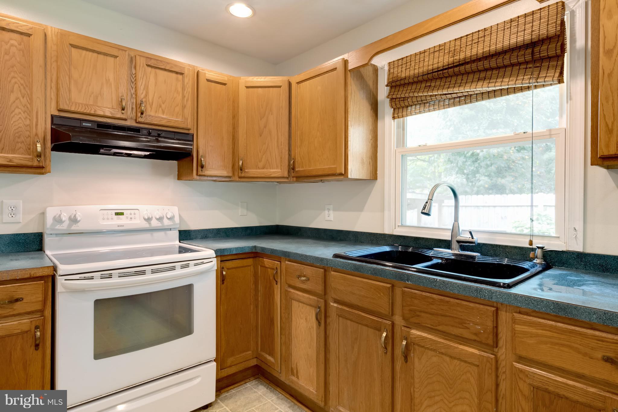 SELBY HEIGHTS - Residential Lease