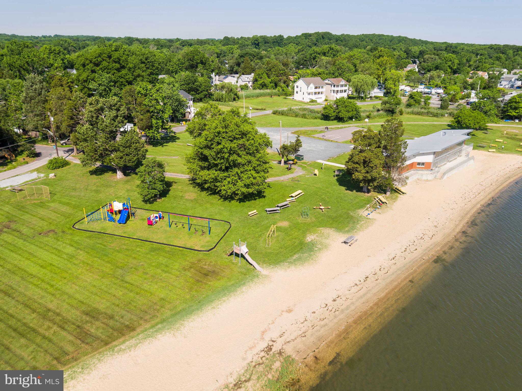 SELBY HEIGHTS - Residential Lease