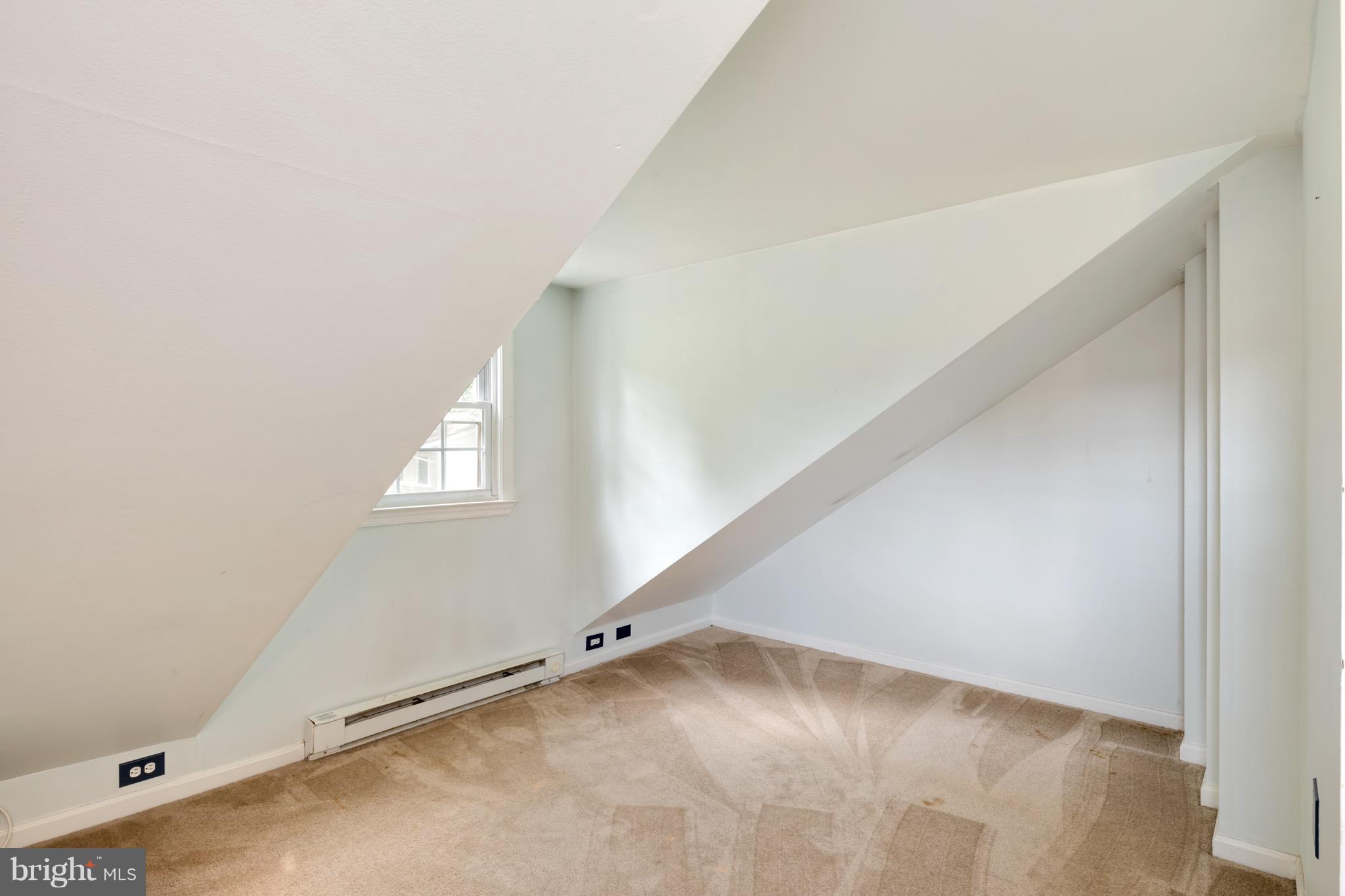 SELBY HEIGHTS - Residential Lease