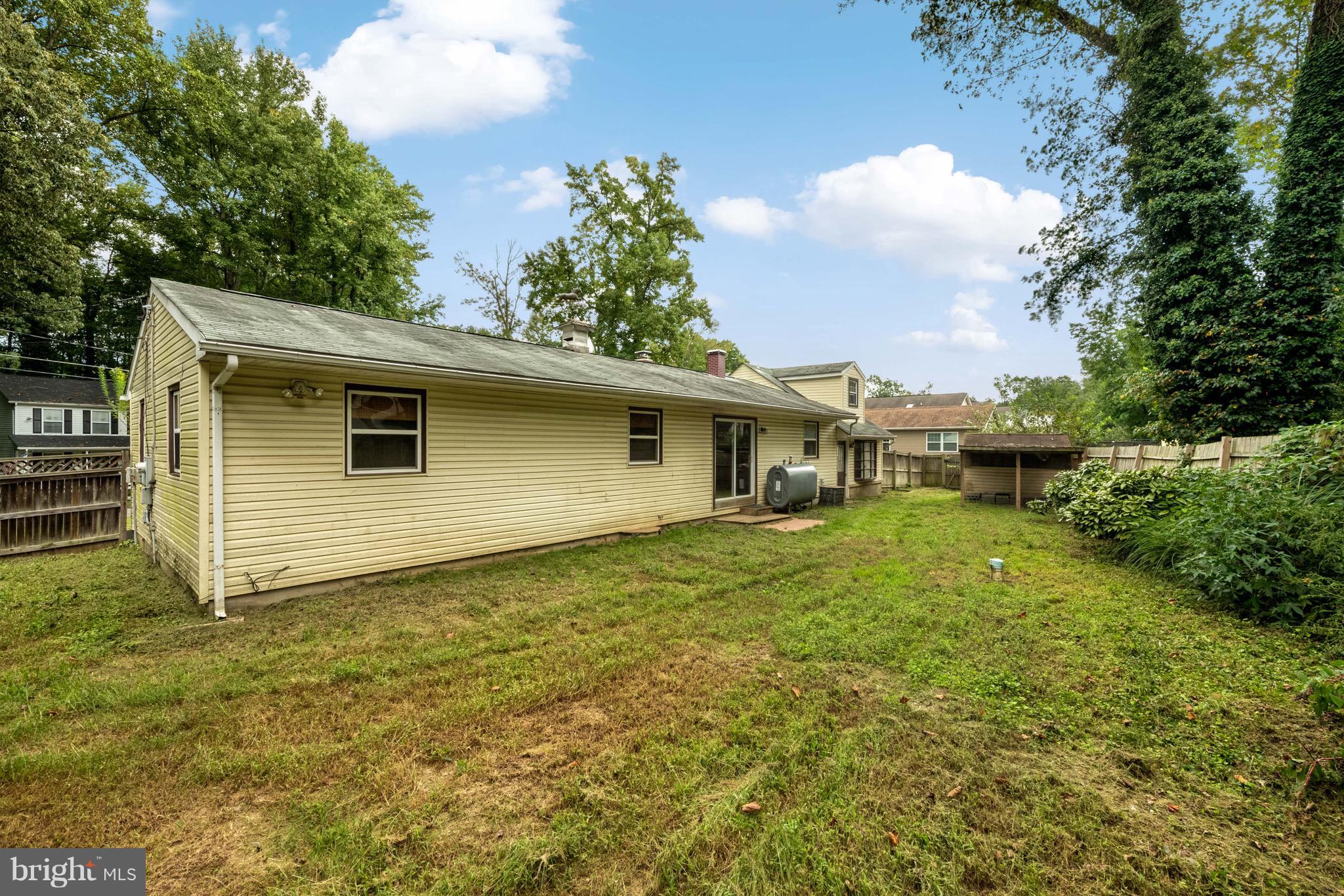 SELBY HEIGHTS - Residential Lease