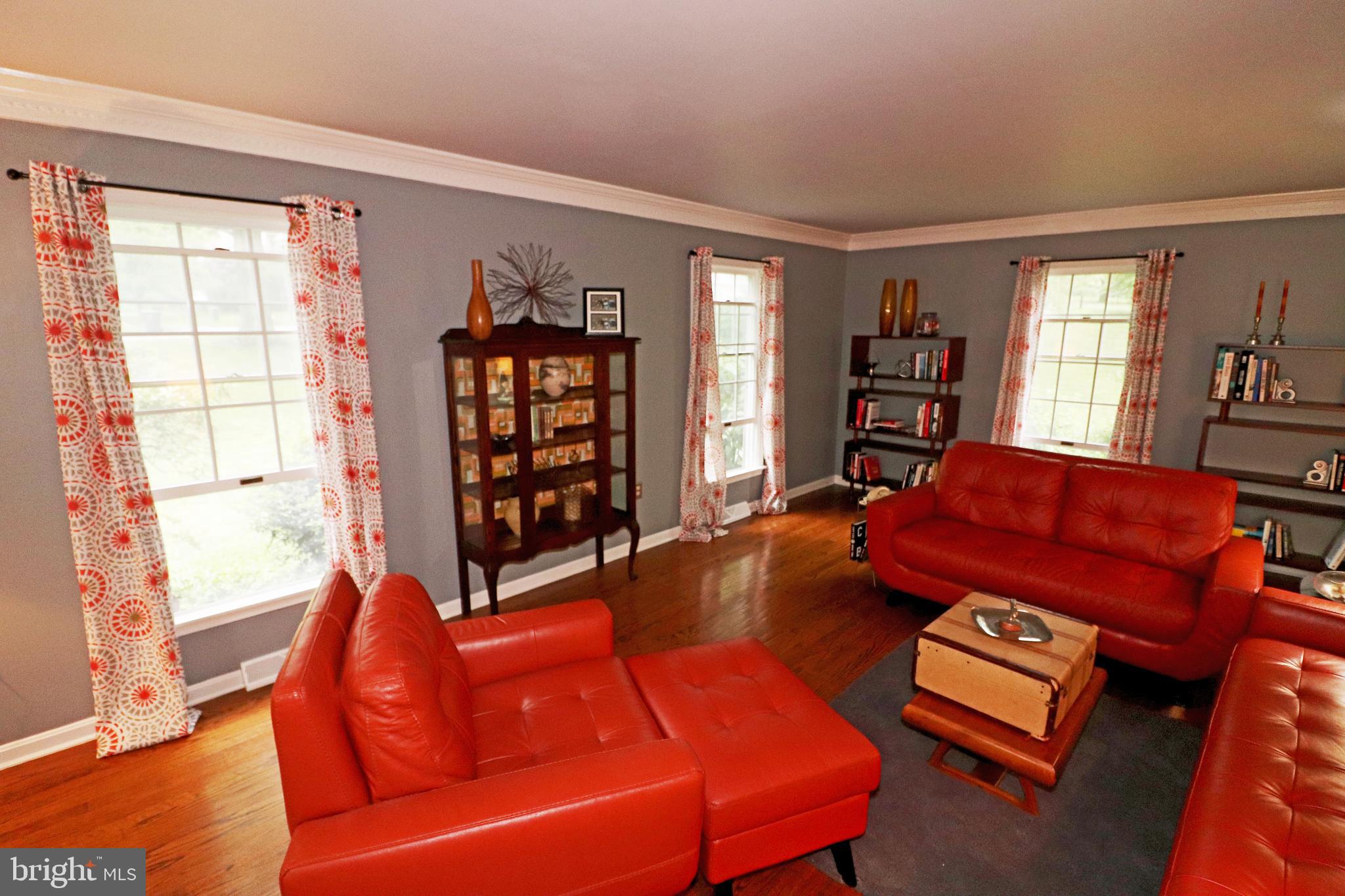 STRATHMORE - Residential