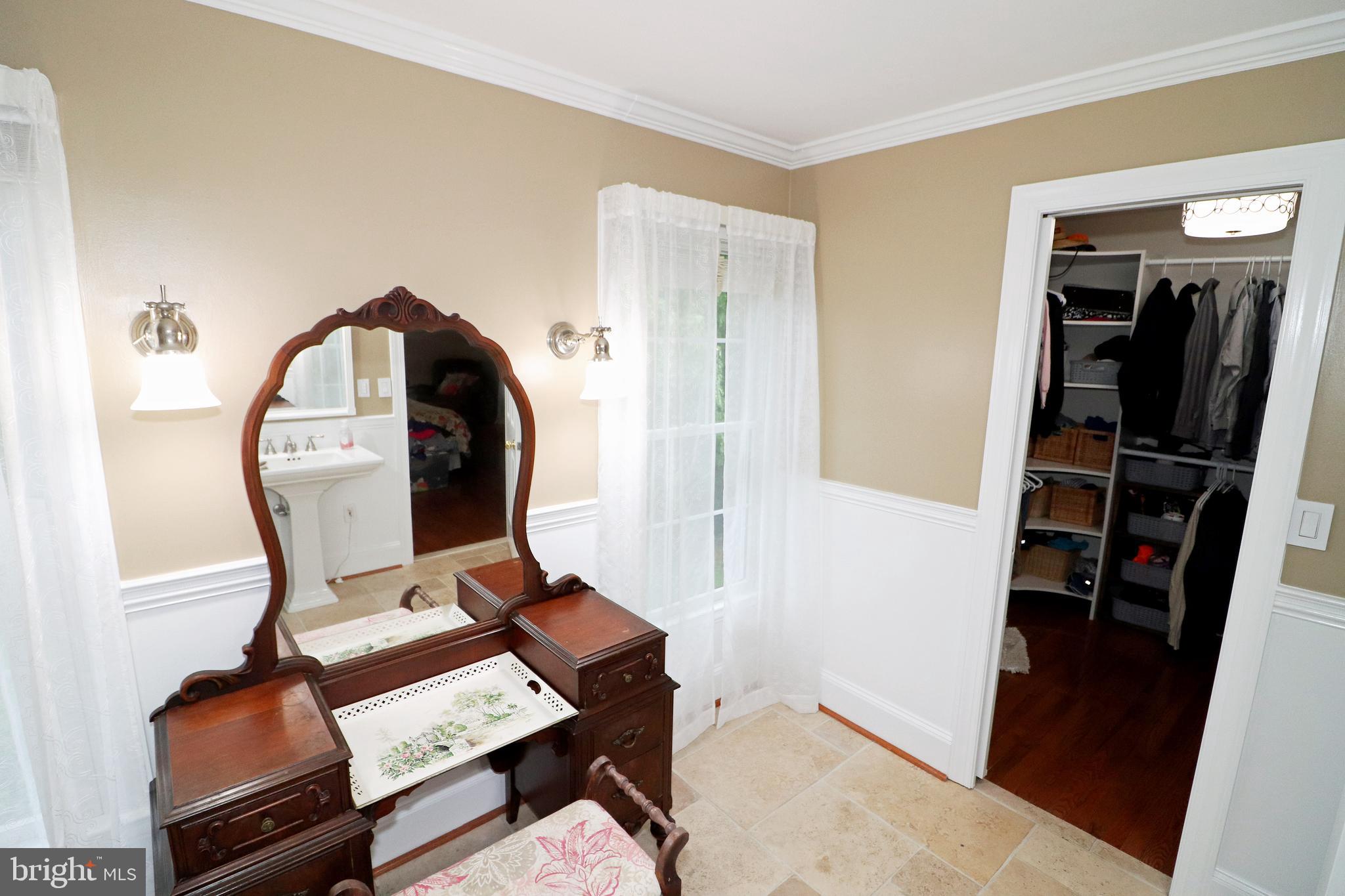 STRATHMORE - Residential