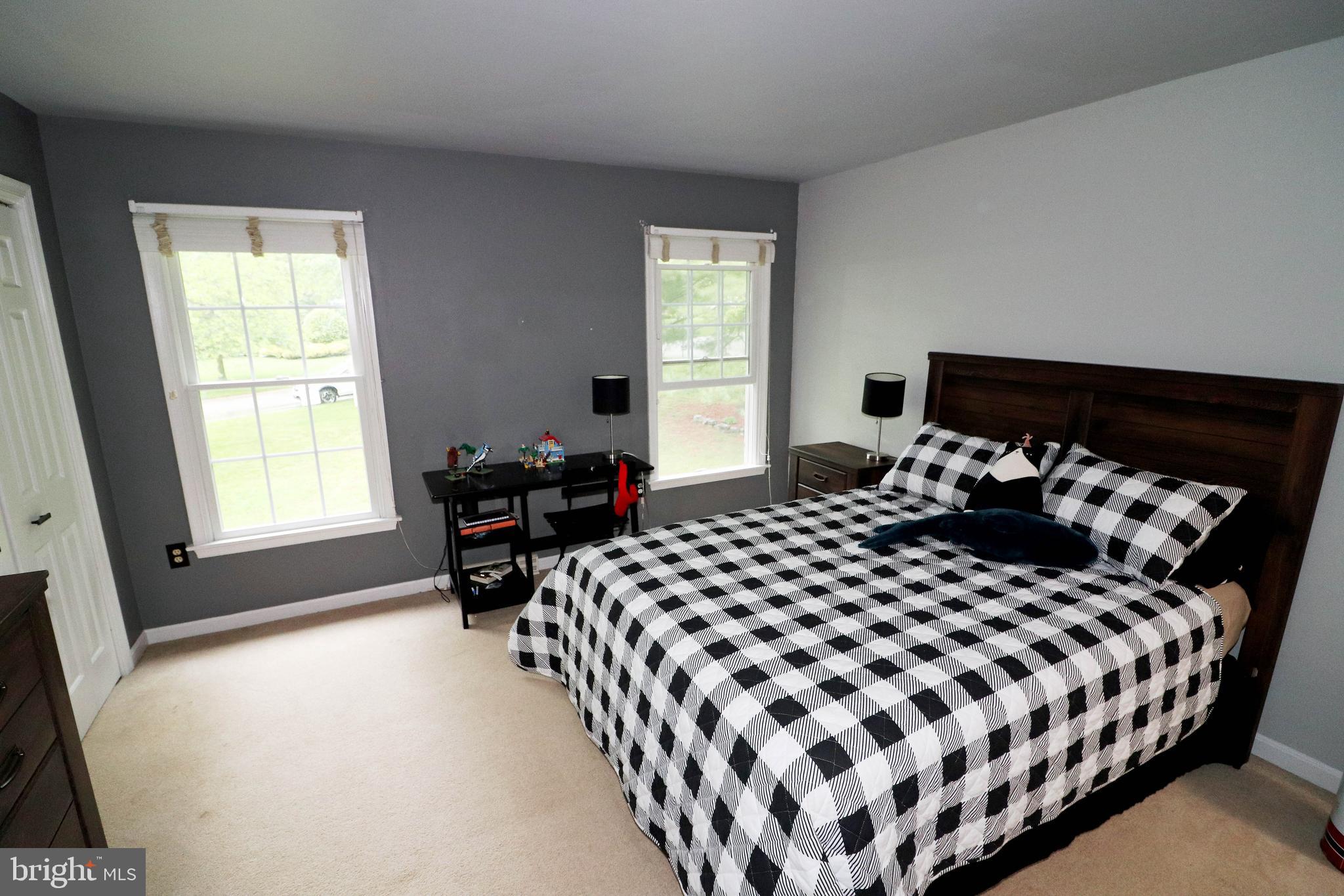 STRATHMORE - Residential