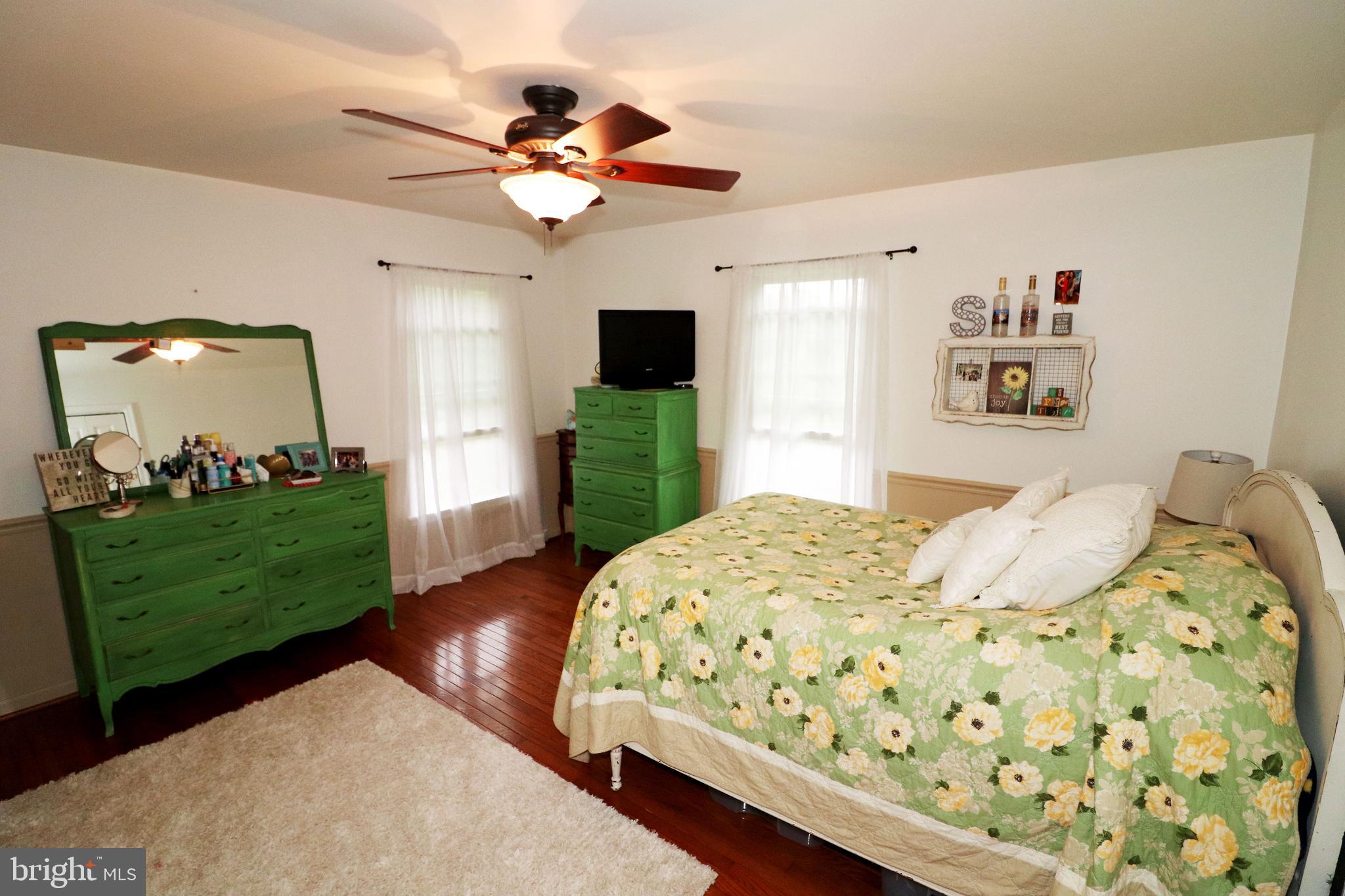 STRATHMORE - Residential