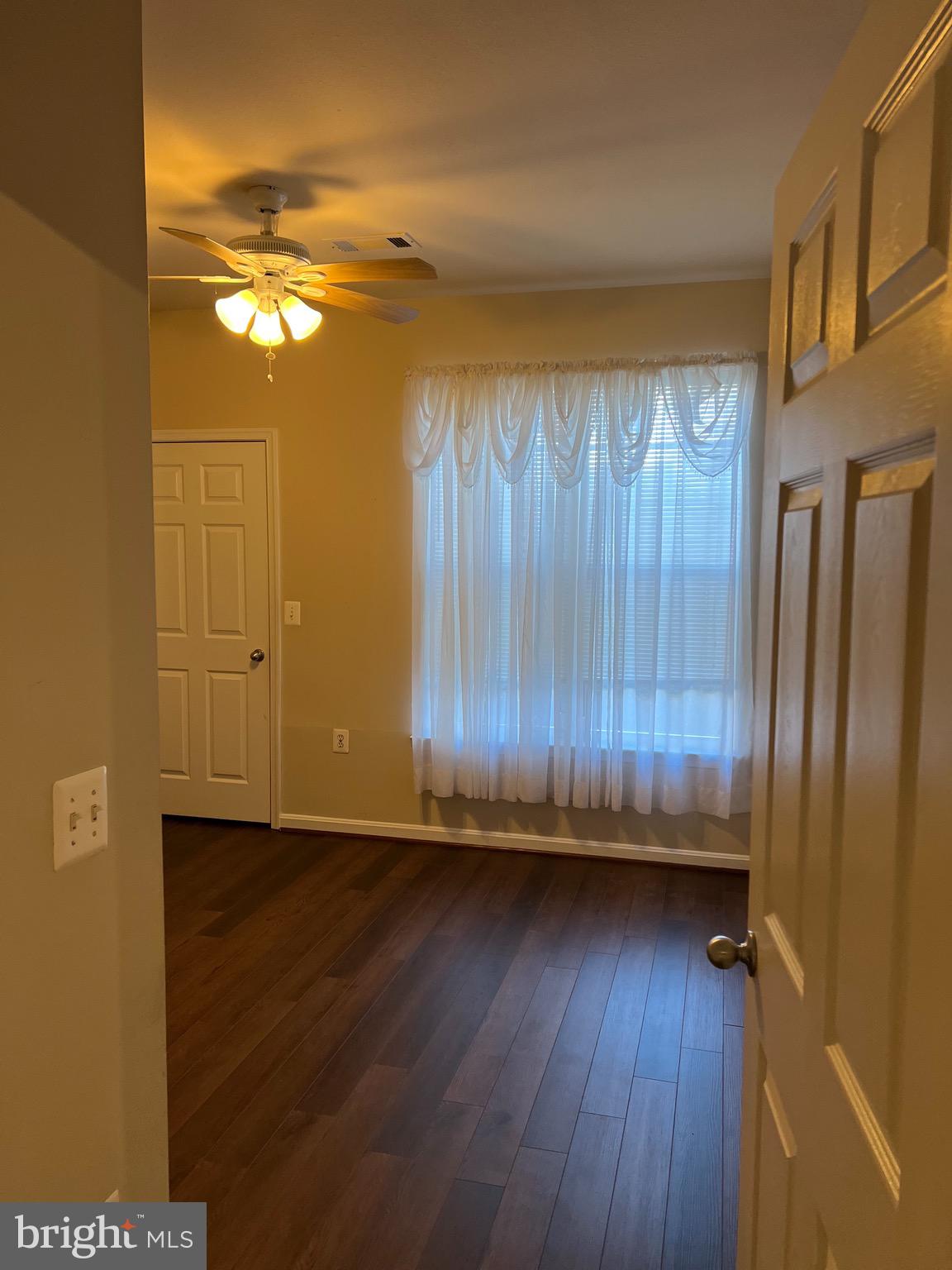 FAIRFAX RIDGE - Residential Lease