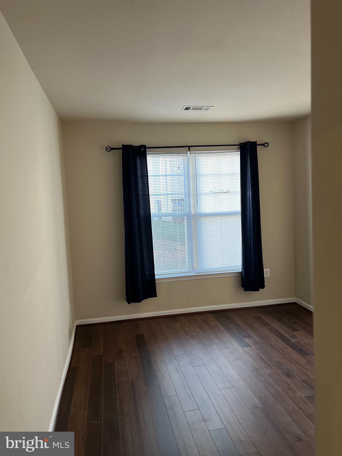 FAIRFAX RIDGE - Residential Lease