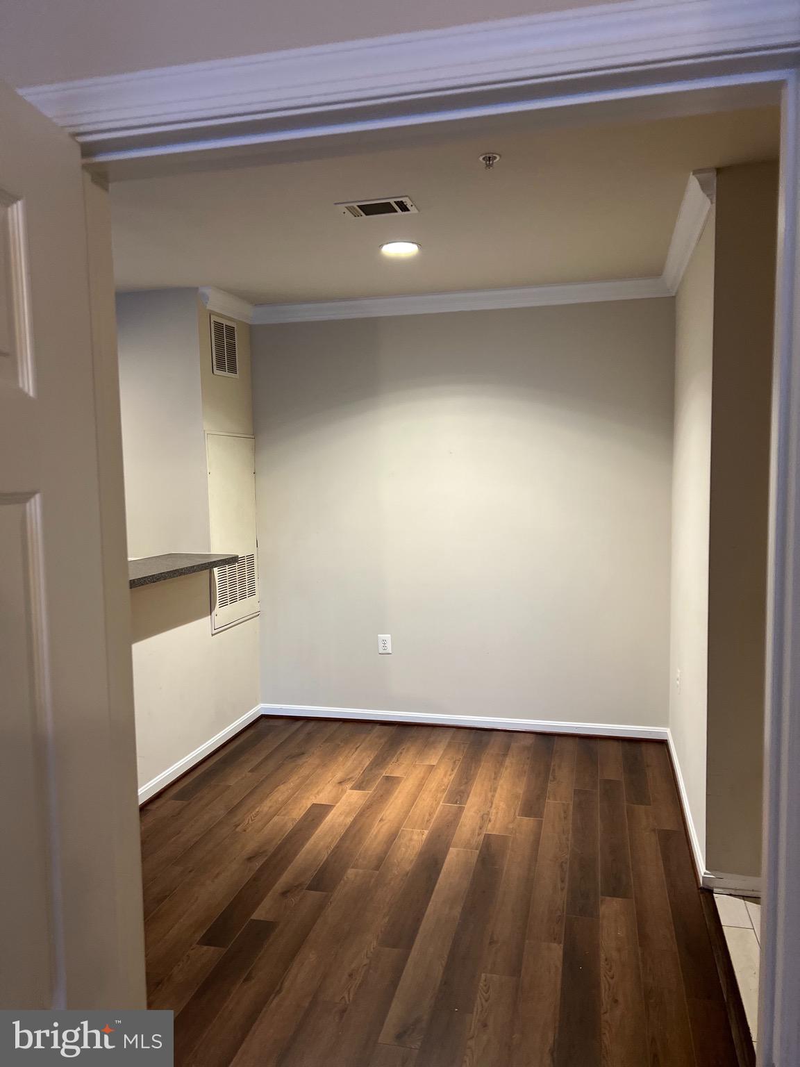 FAIRFAX RIDGE - Residential Lease