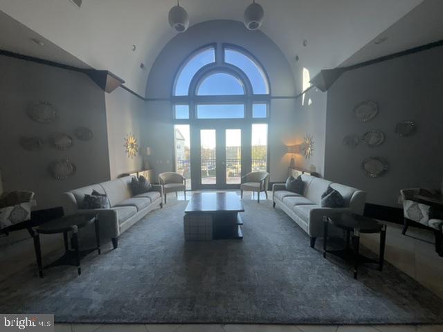 FAIRFAX RIDGE - Residential Lease