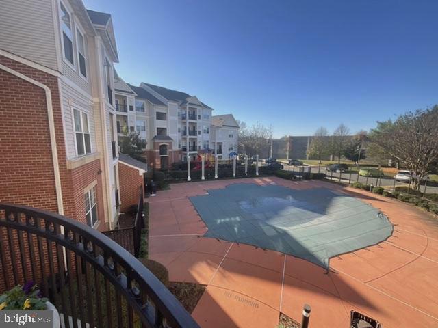 FAIRFAX RIDGE - Residential Lease