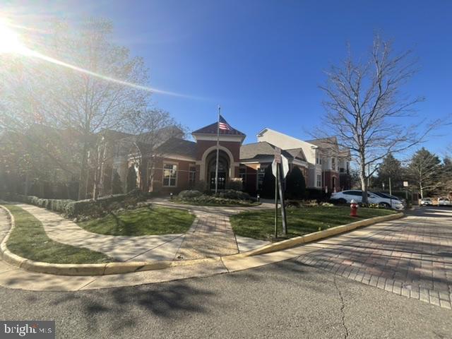 FAIRFAX RIDGE - Residential Lease