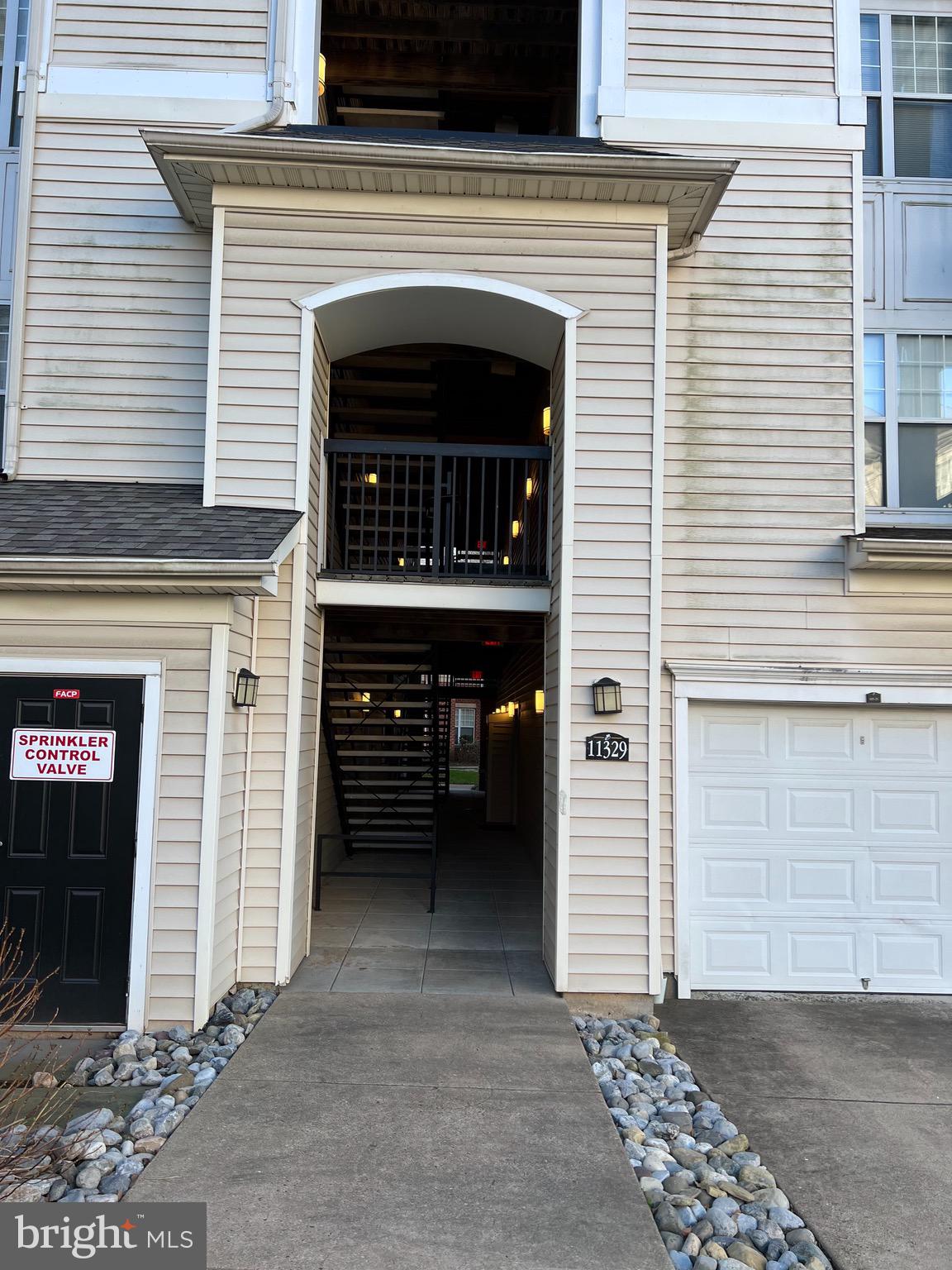 FAIRFAX RIDGE - Residential Lease