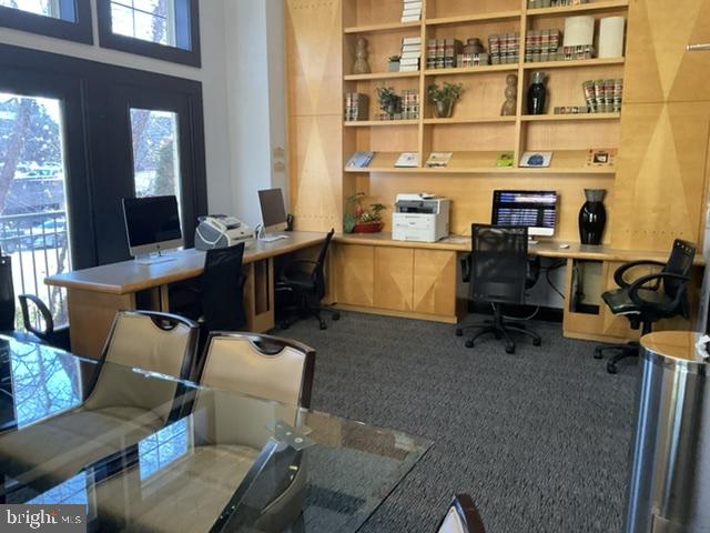 FAIRFAX RIDGE - Residential Lease