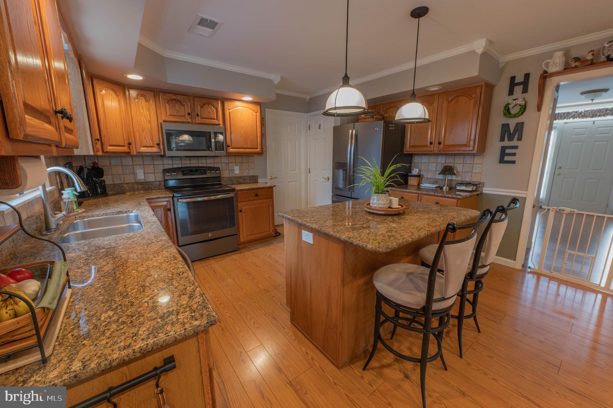 FARMINGTON HILLS - Residential