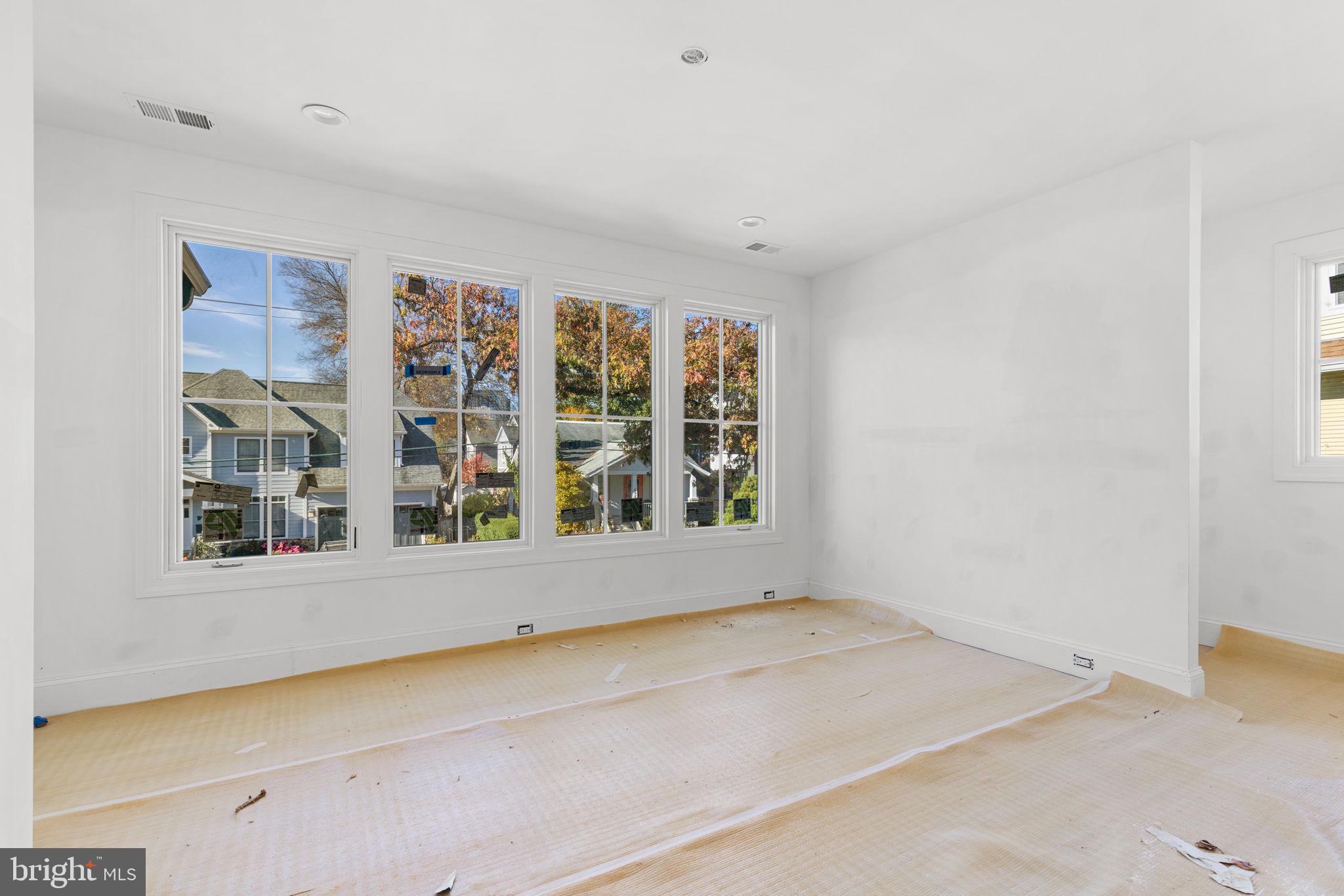 ASHTON HEIGHTS - Residential