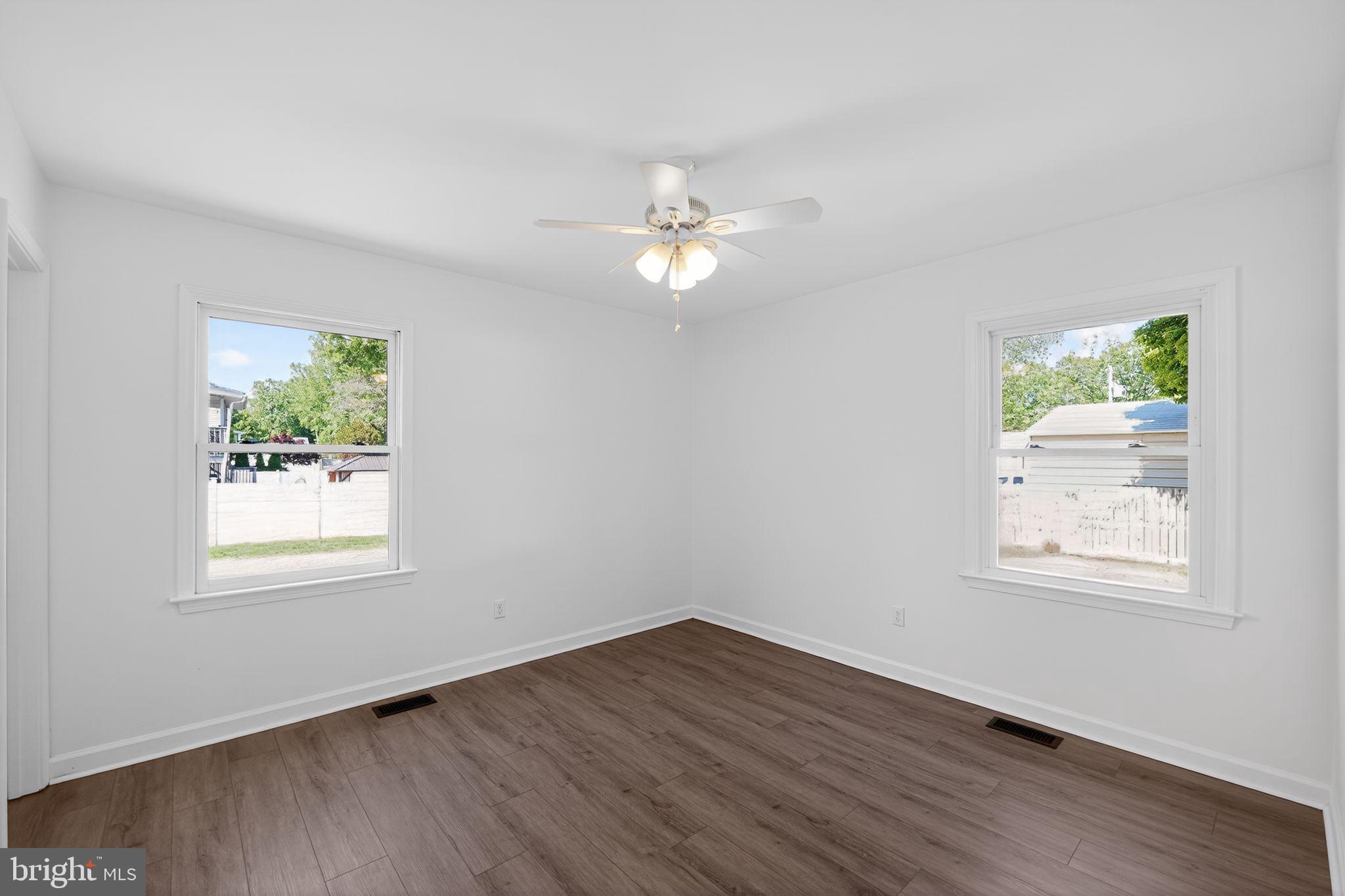 TWIN RIVER BEACH - Residential