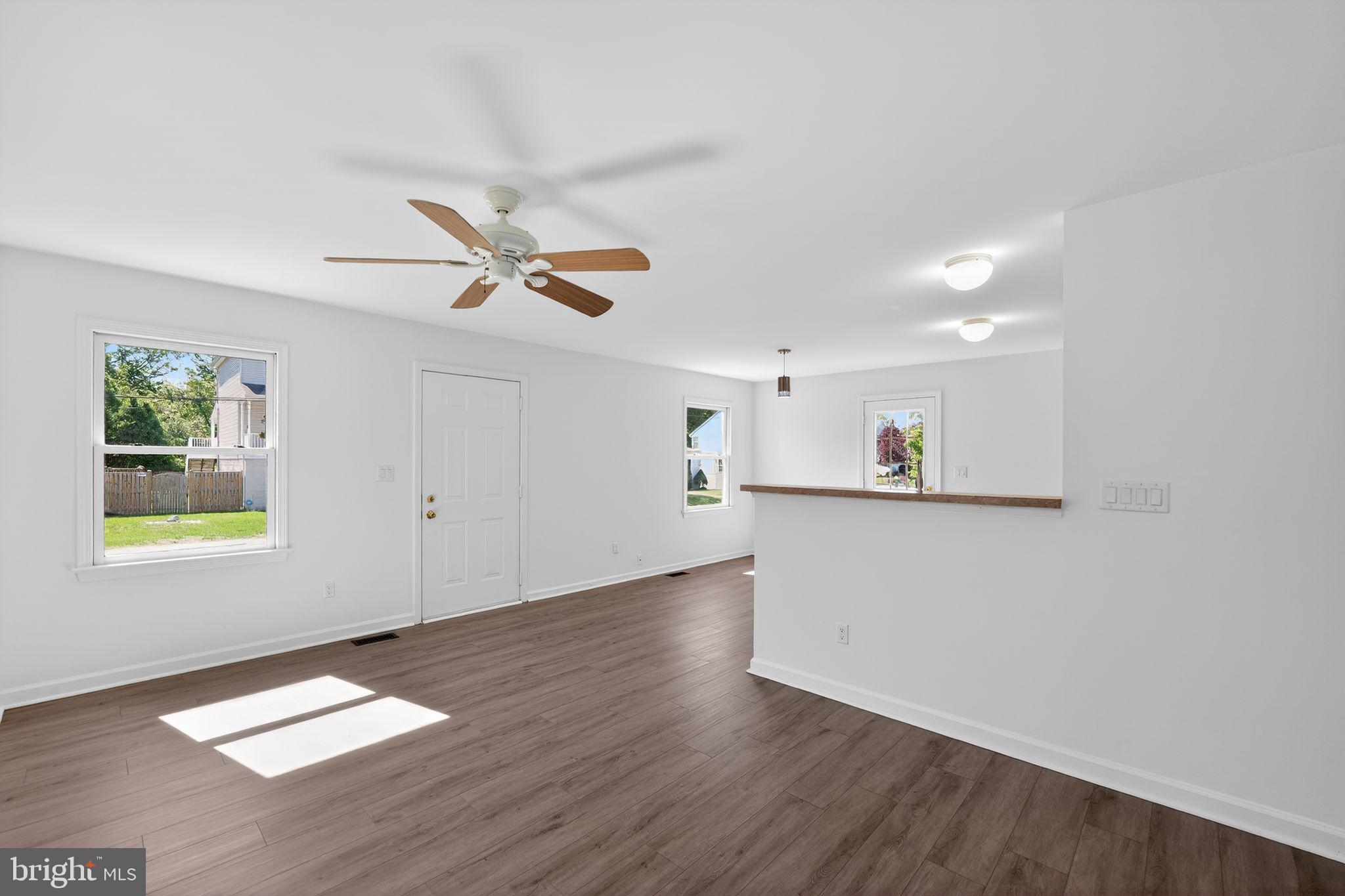 TWIN RIVER BEACH - Residential