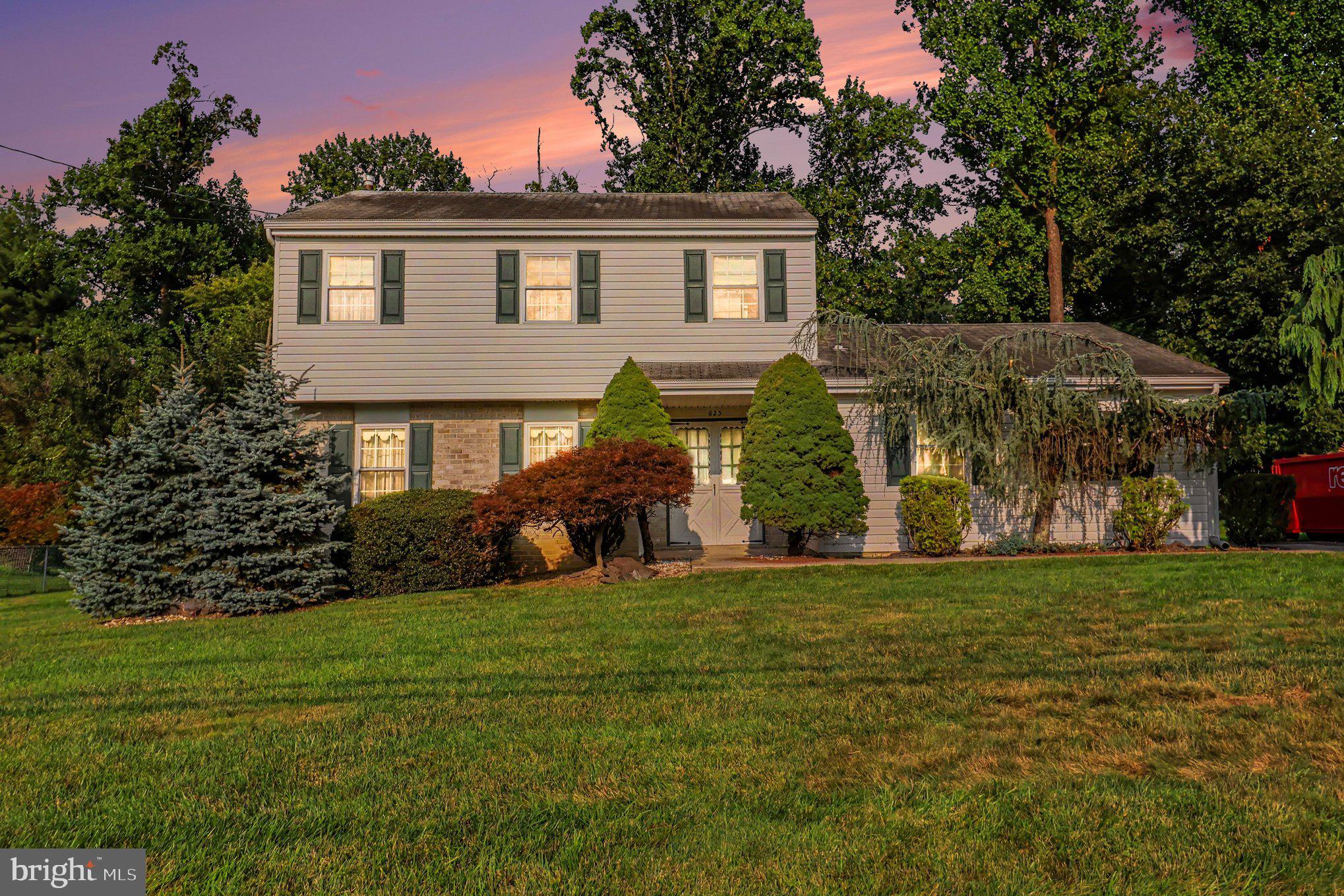 811 WRIGHT DRIVE