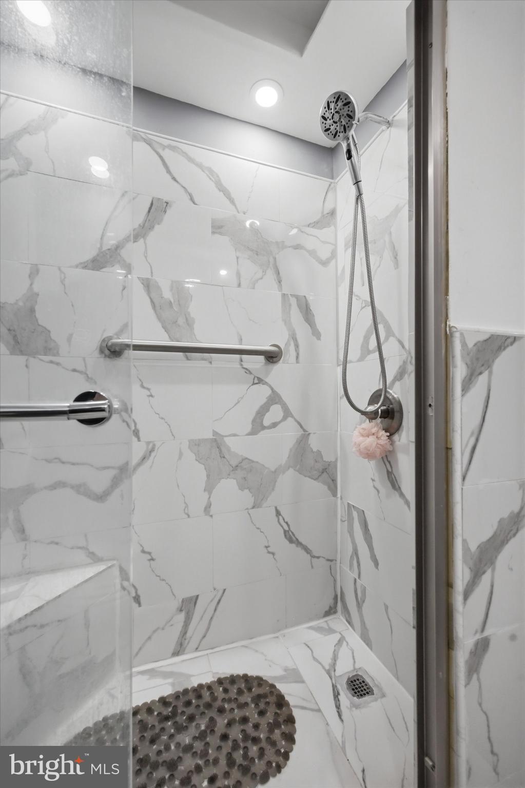 CEDARBROOK - Residential