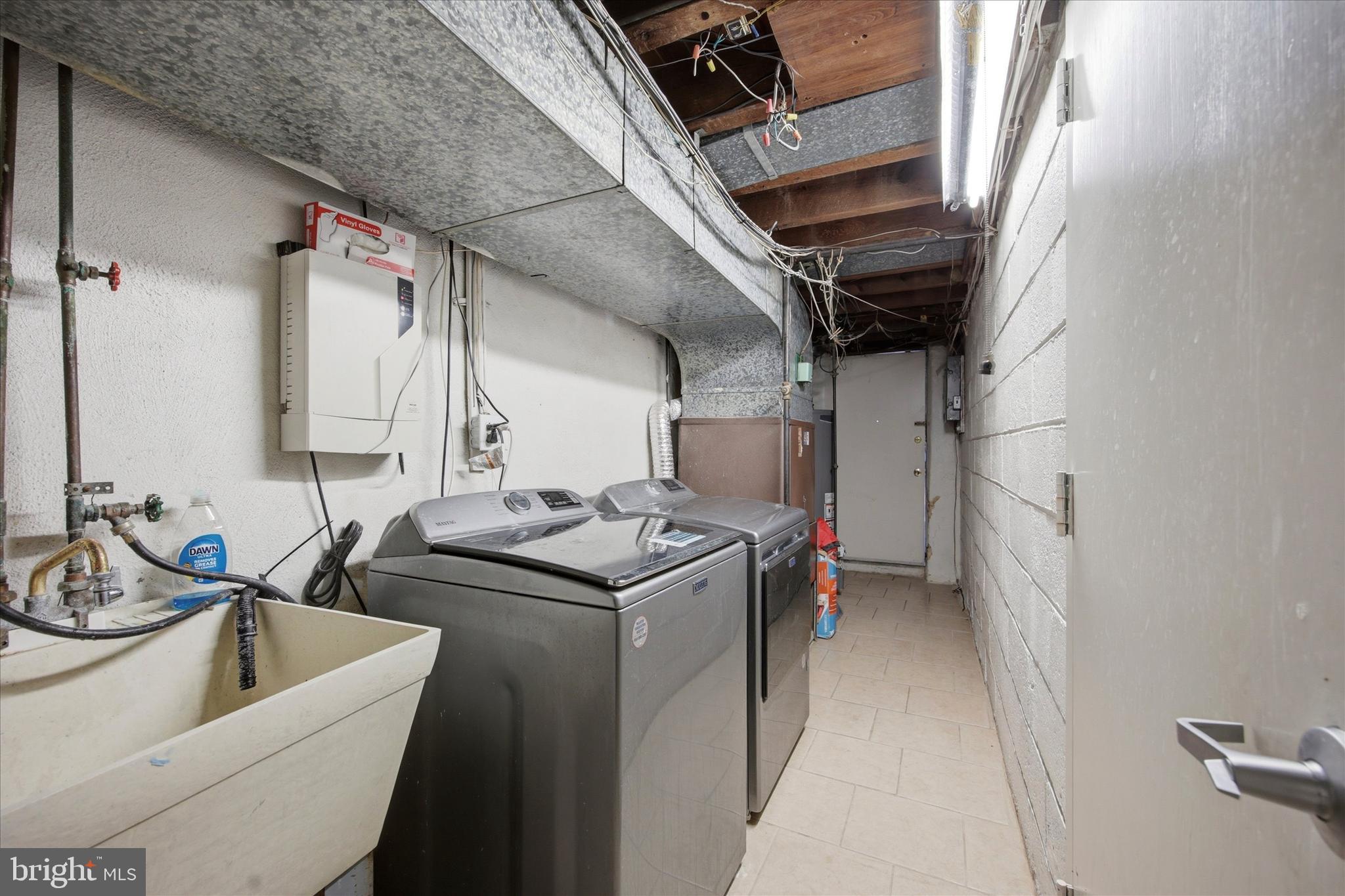 CEDARBROOK - Residential