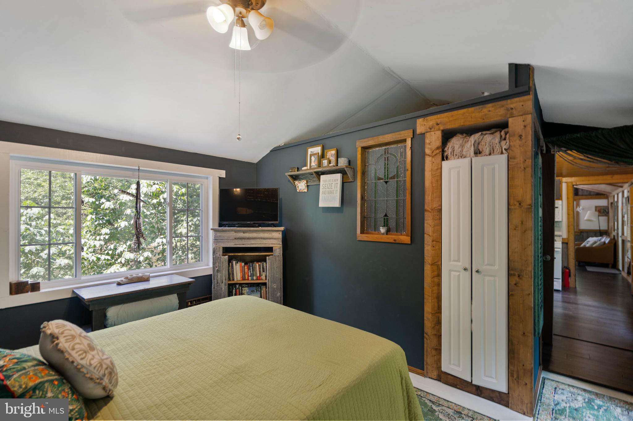 CAPON RIVER VISTA - Residential