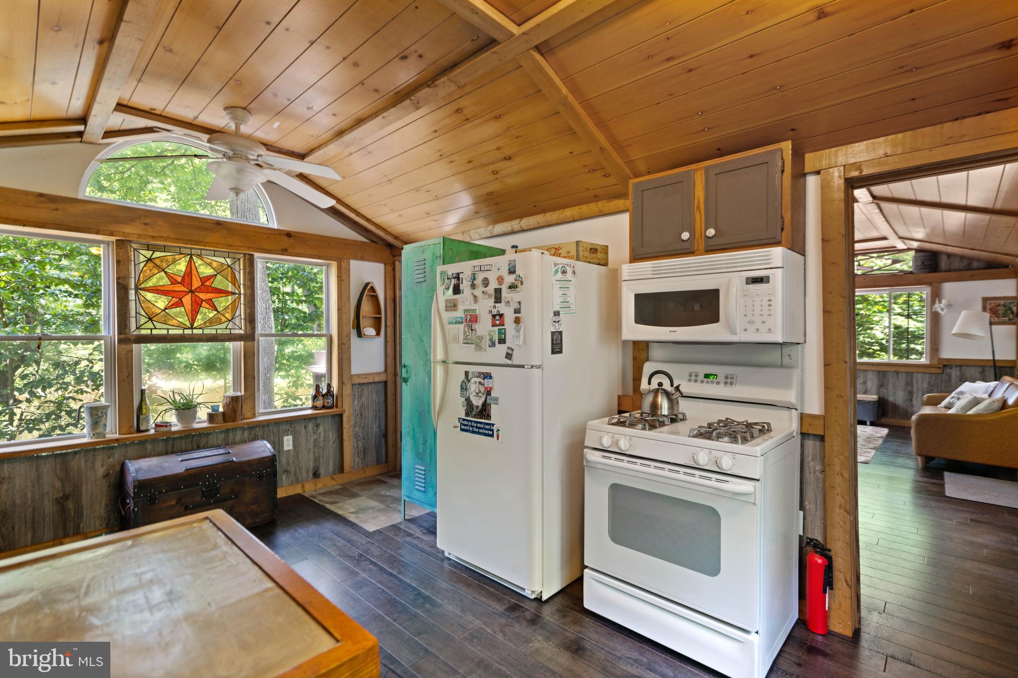 CAPON RIVER VISTA - Residential