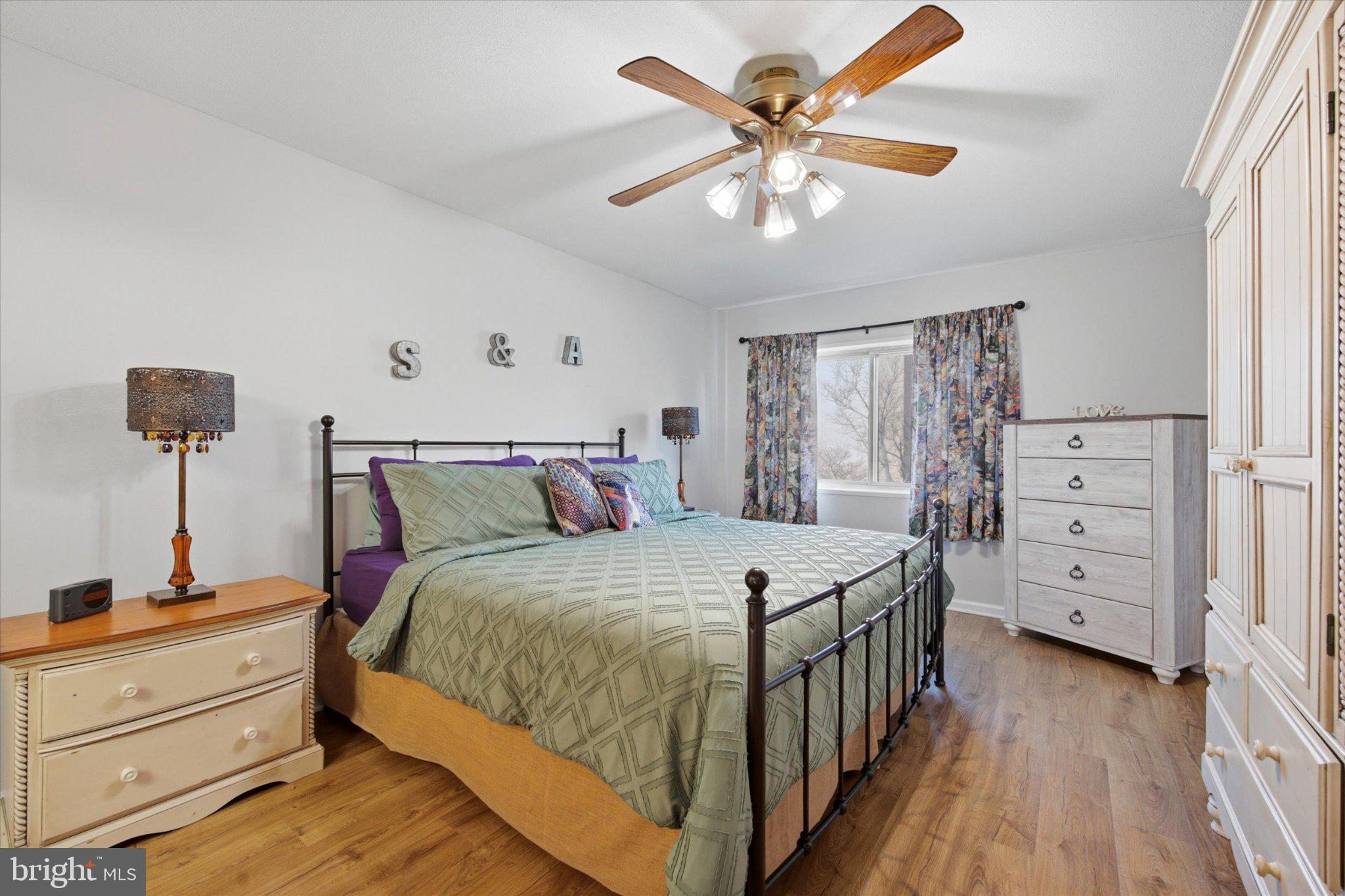 BEAVER HILL - Residential