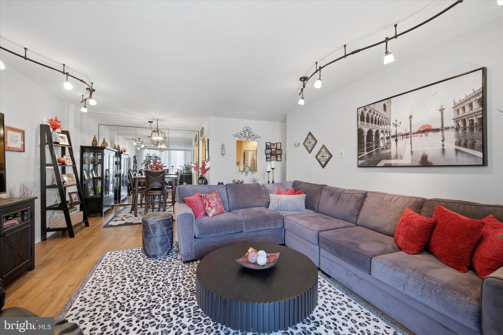 BEAVER HILL - Residential