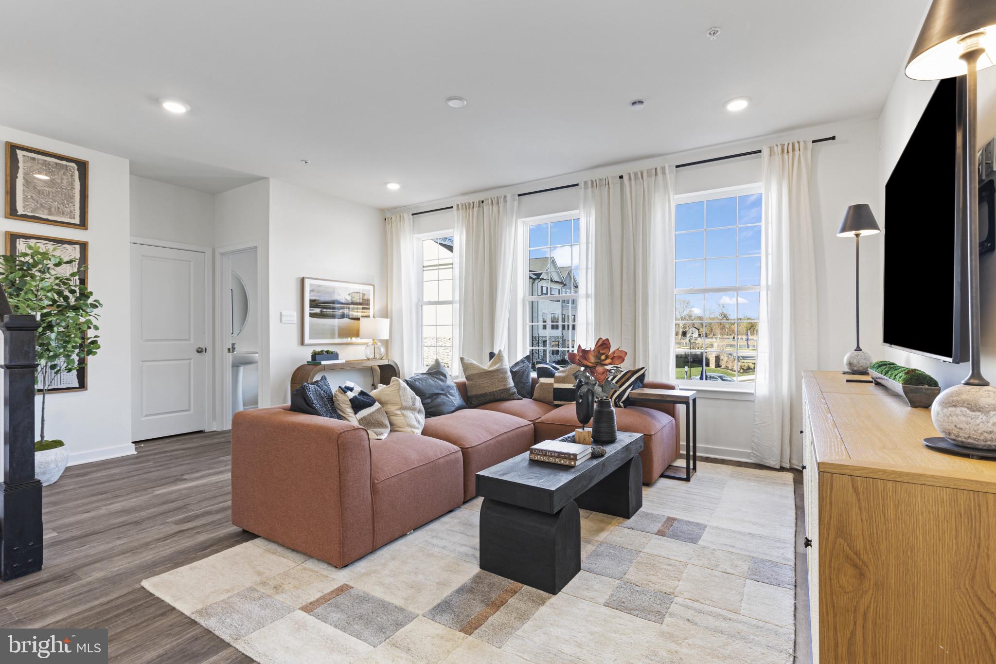 BEECHWOOD MANOR - Residential