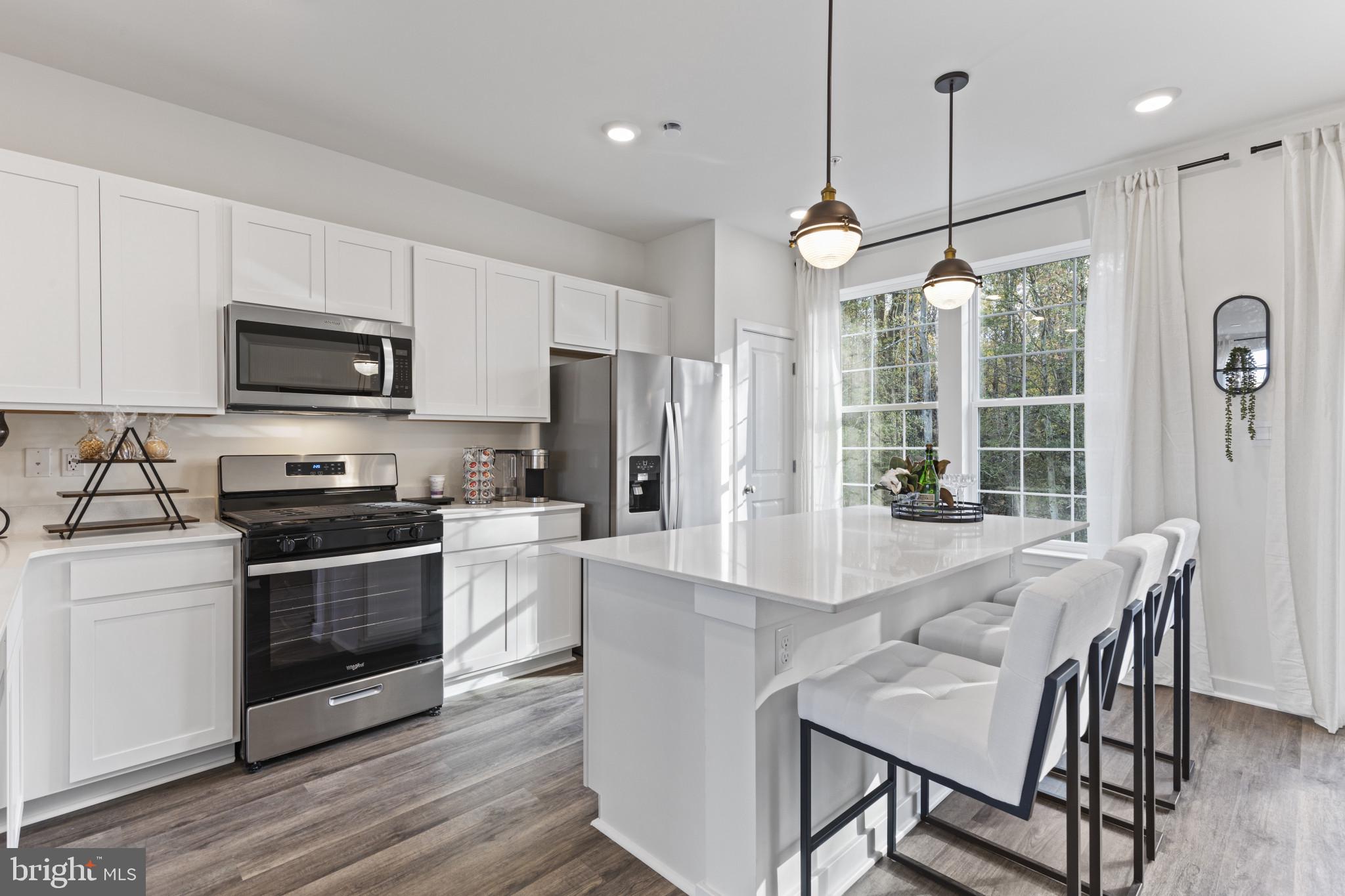 BEECHWOOD MANOR - Residential