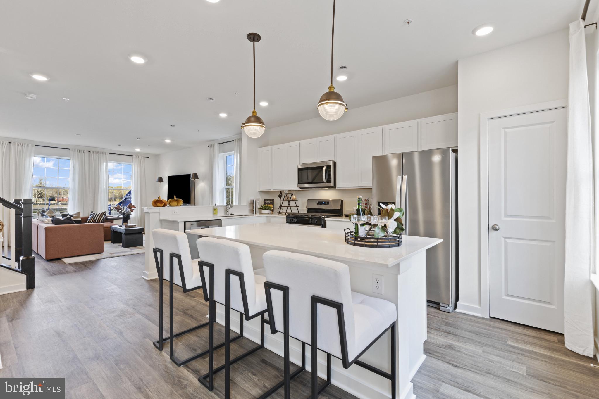 BEECHWOOD MANOR - Residential