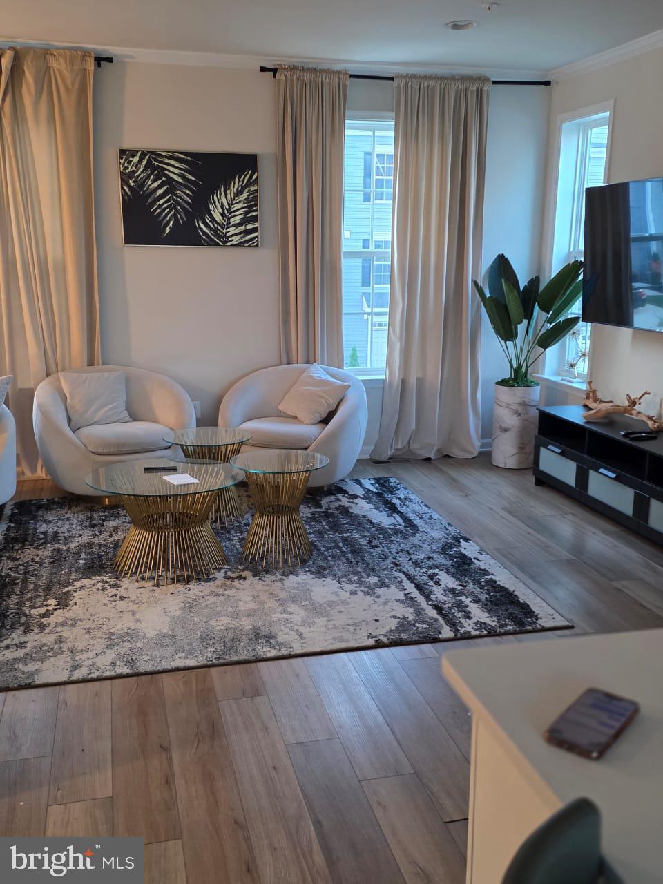 LAUREL OVERLOOK - Residential