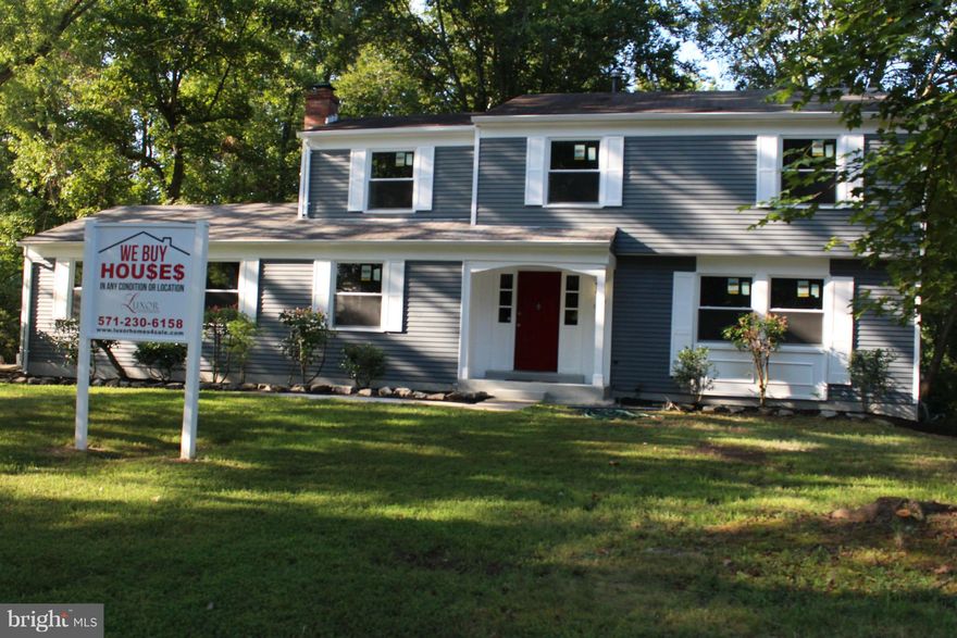 Price Reduced! Stunning Renovations! This Colonial has brand new windows, new HVAC, renovated baths, spacious family room w/great fireplace & an exquisite bamboo flooring. Kitchen completely updated w/gorgeous cabinets, granite counter tops, back splash & SS appliances! Recess lighting through out main level. Double car garage & large driveway.