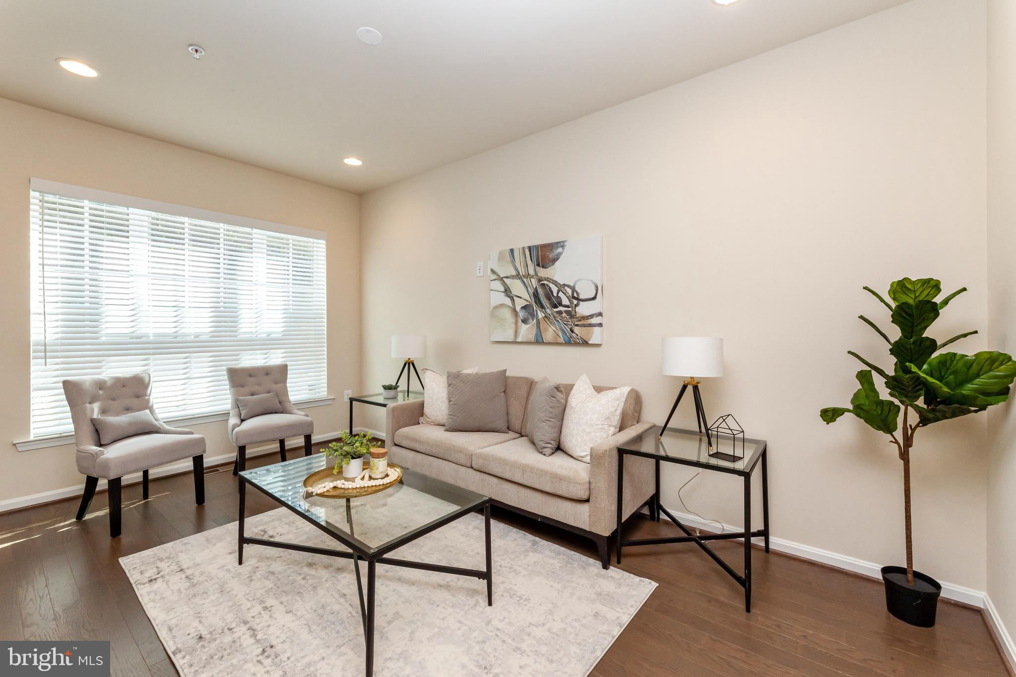 ELIZABETH HILLS PHASE 1 - Residential