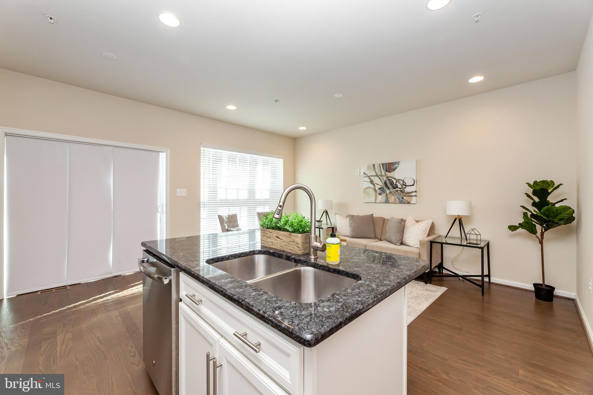 ELIZABETH HILLS PHASE 1 - Residential