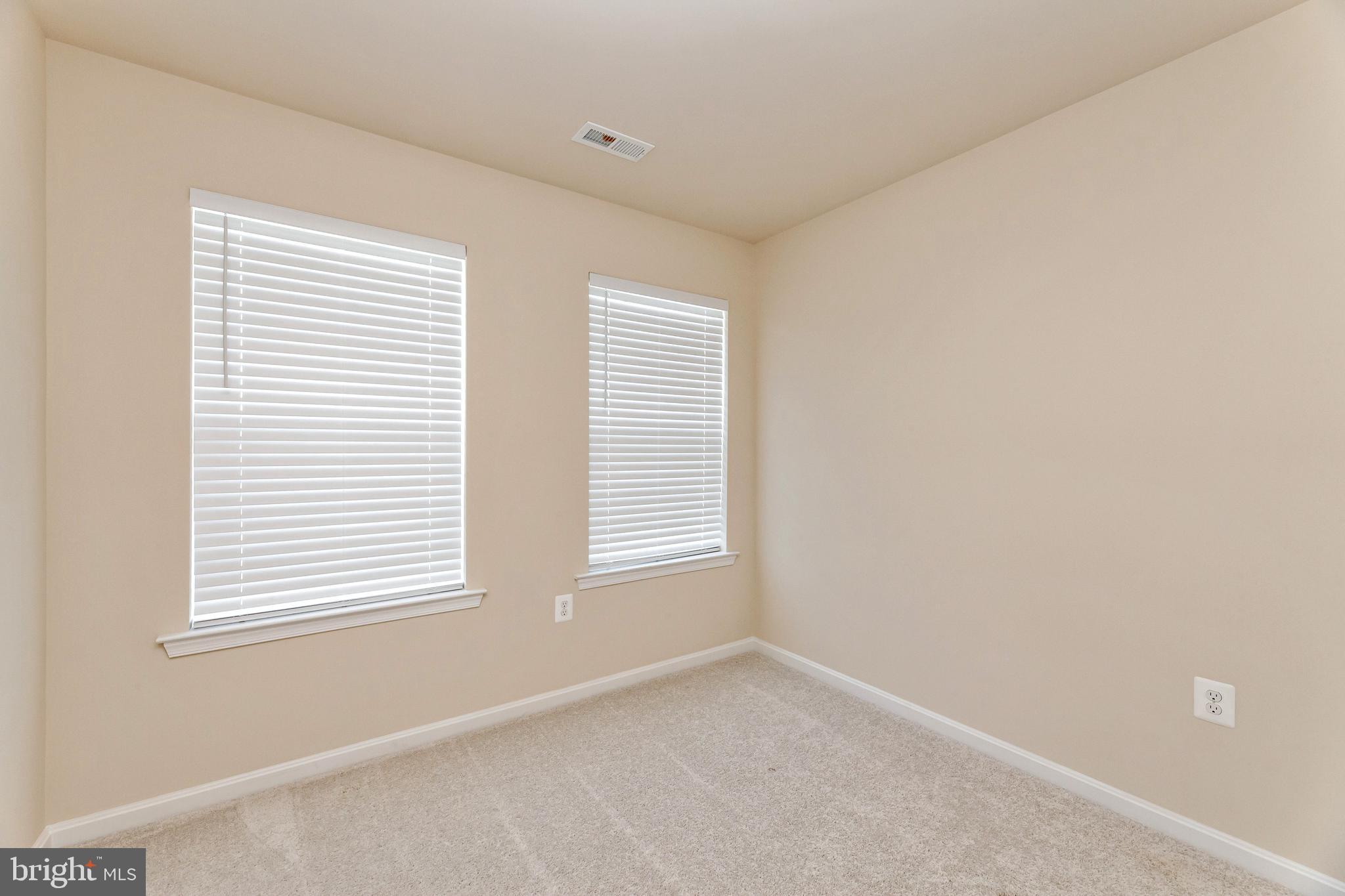 ELIZABETH HILLS PHASE 1 - Residential