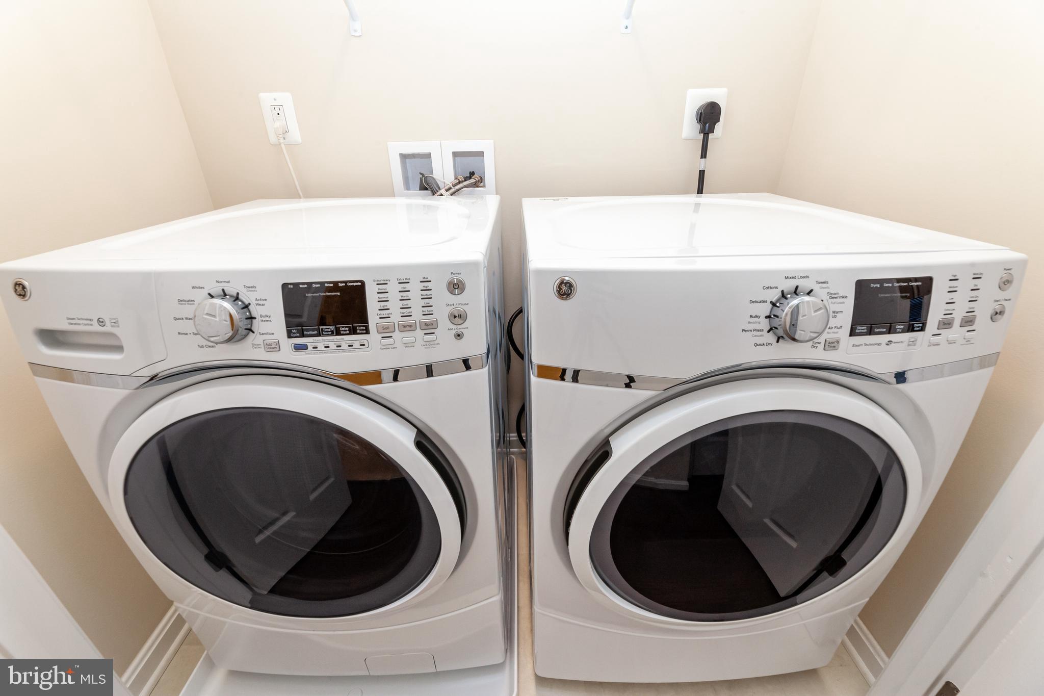 ELIZABETH HILLS PHASE 1 - Residential