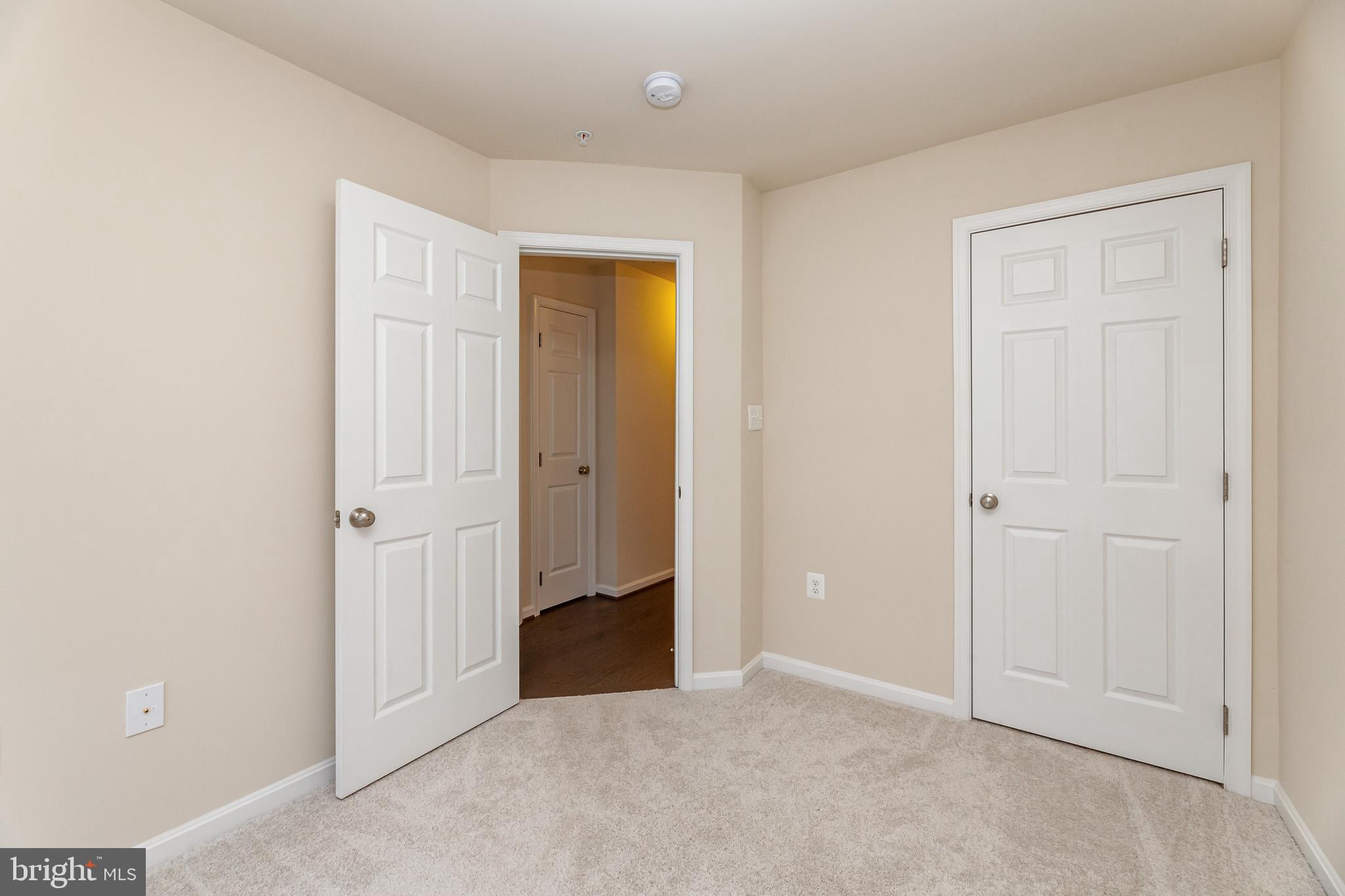 ELIZABETH HILLS PHASE 1 - Residential