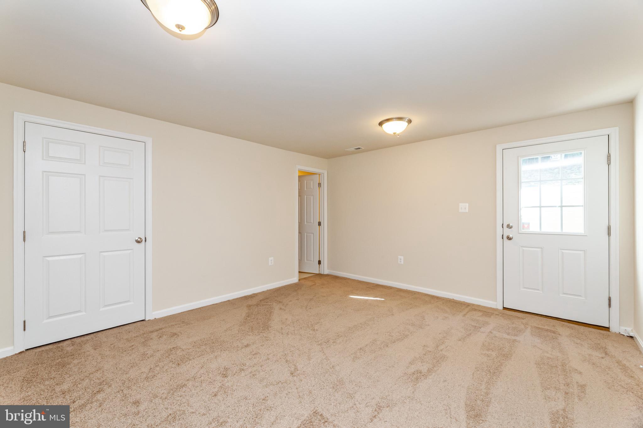 ELIZABETH HILLS PHASE 1 - Residential