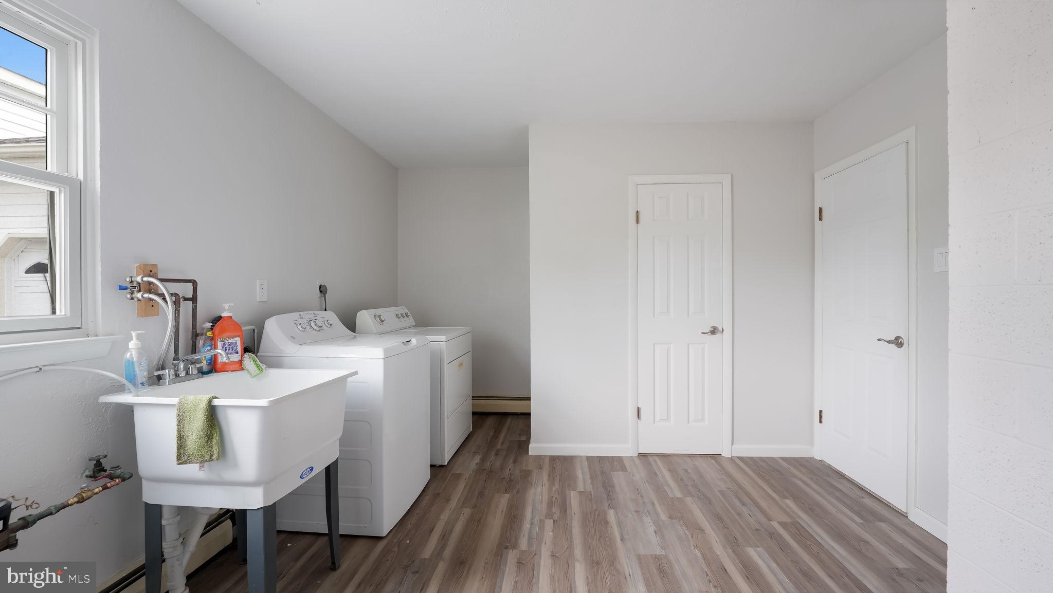 ROSEMORE ESTS - Residential