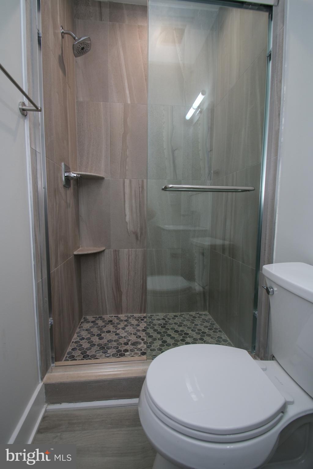 POWELTON VILLAGE - Residential Lease