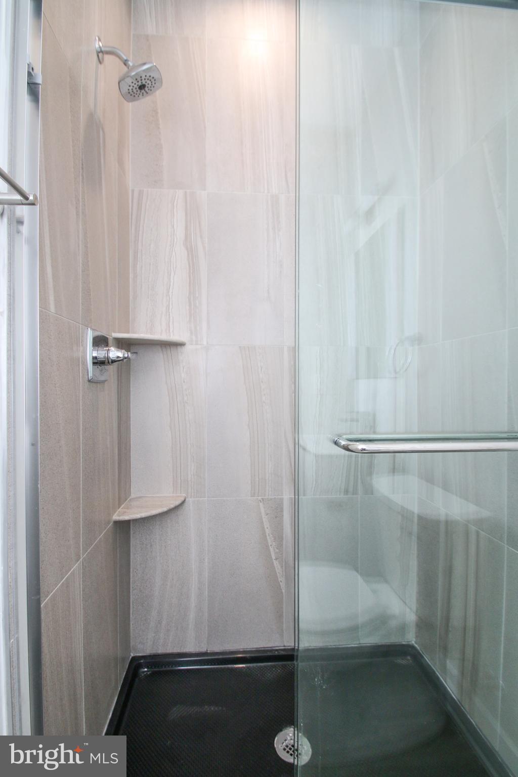 POWELTON VILLAGE - Residential Lease