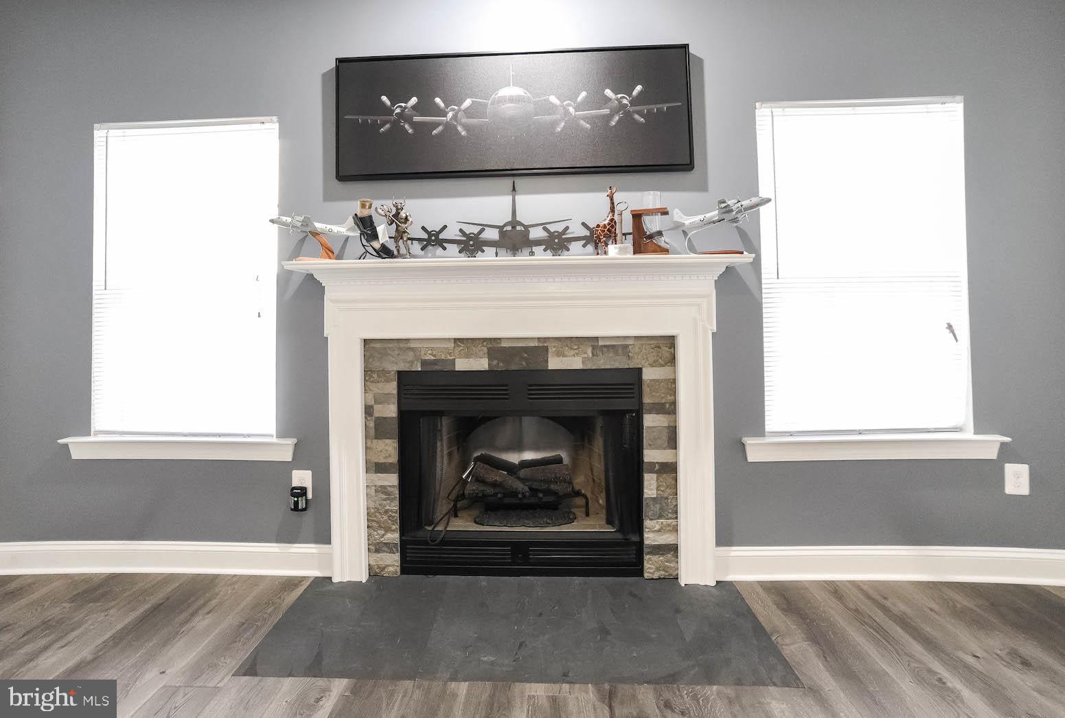 PEMBROOKE - Residential