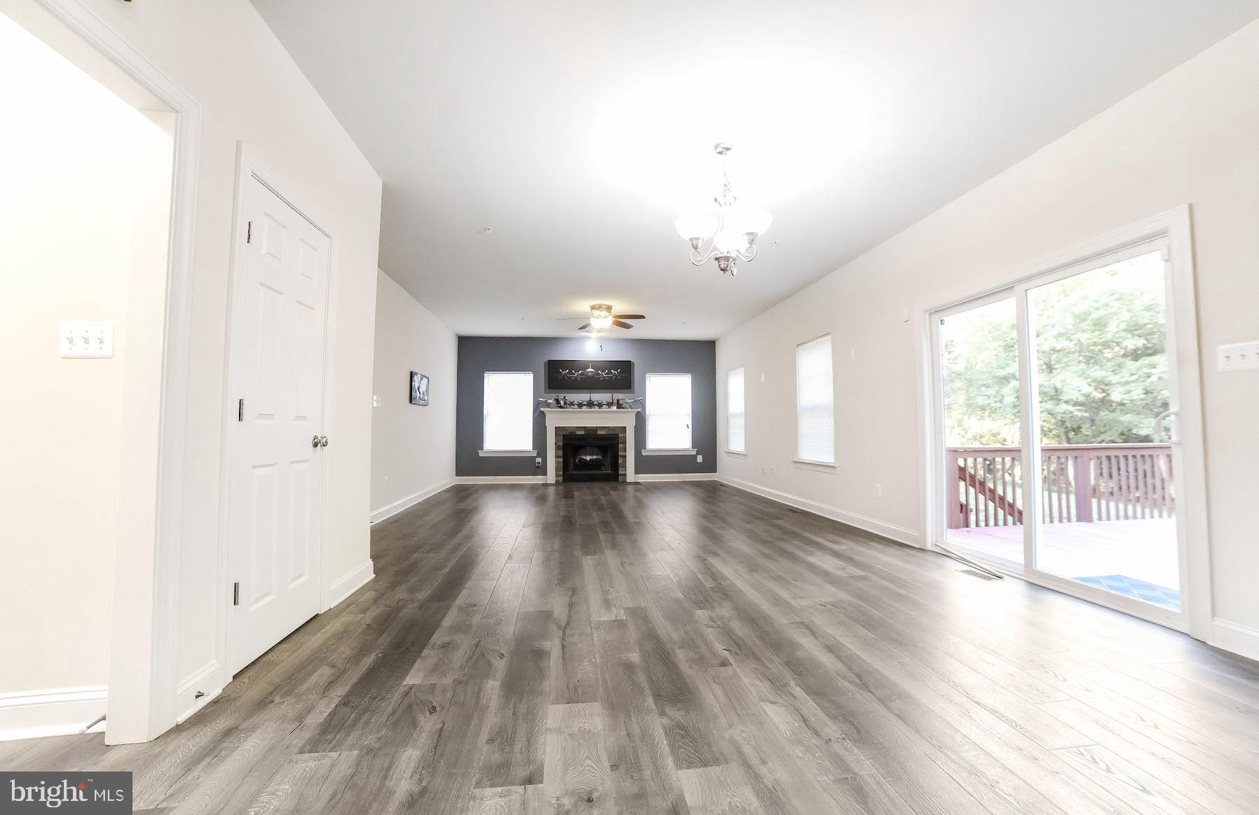 PEMBROOKE - Residential