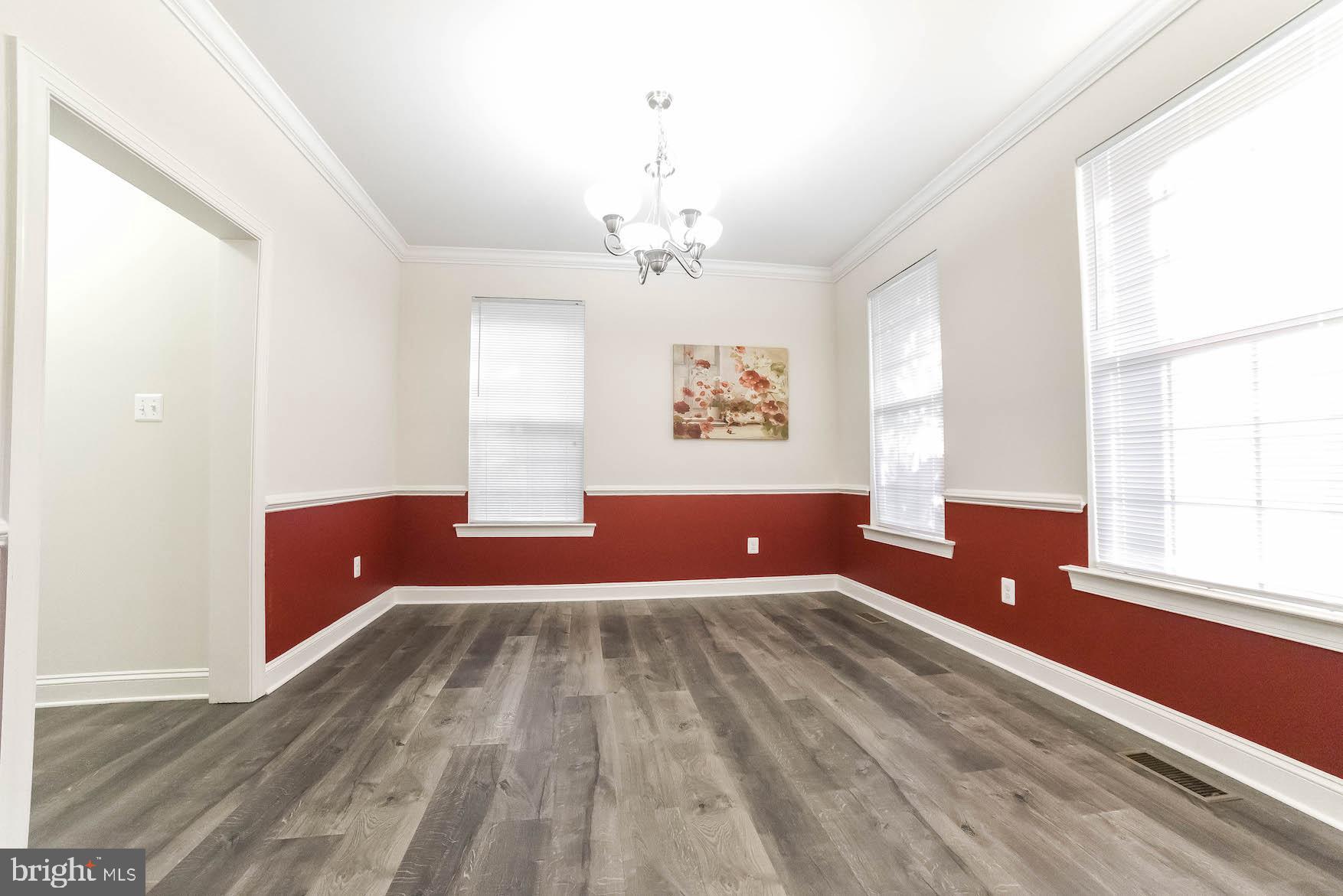 PEMBROOKE - Residential