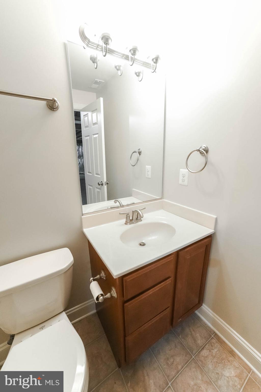 PEMBROOKE - Residential